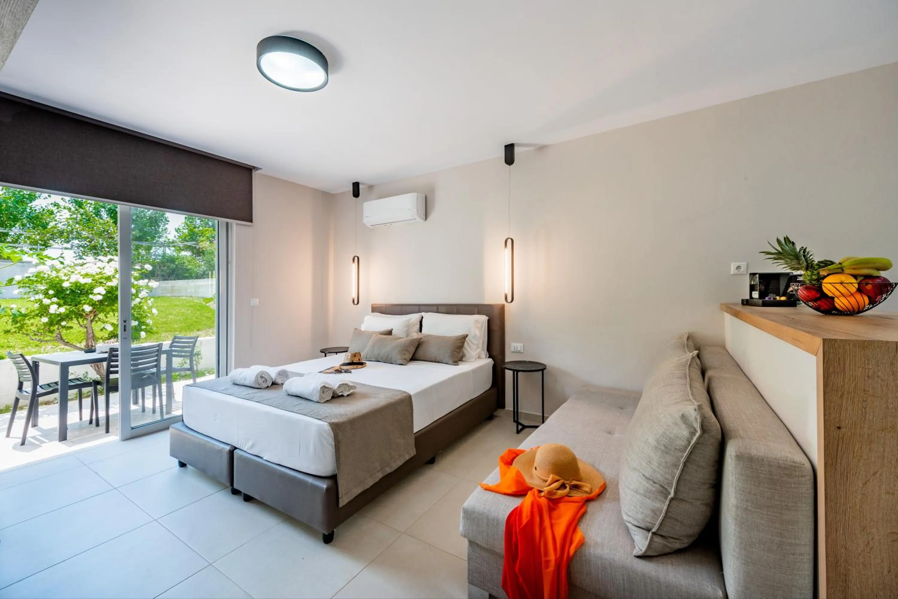 Bed in Sokrates Studios