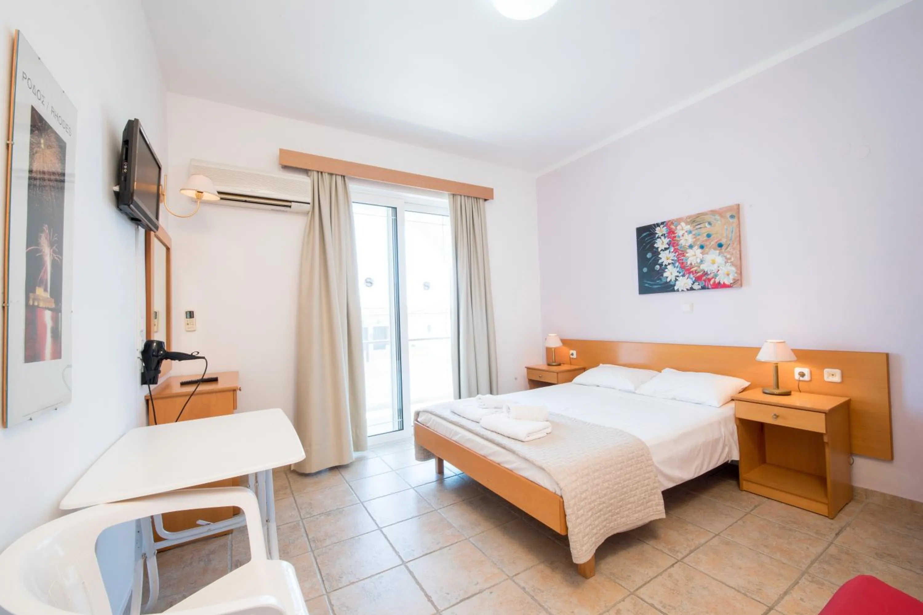 Bed in Sokrates Studios