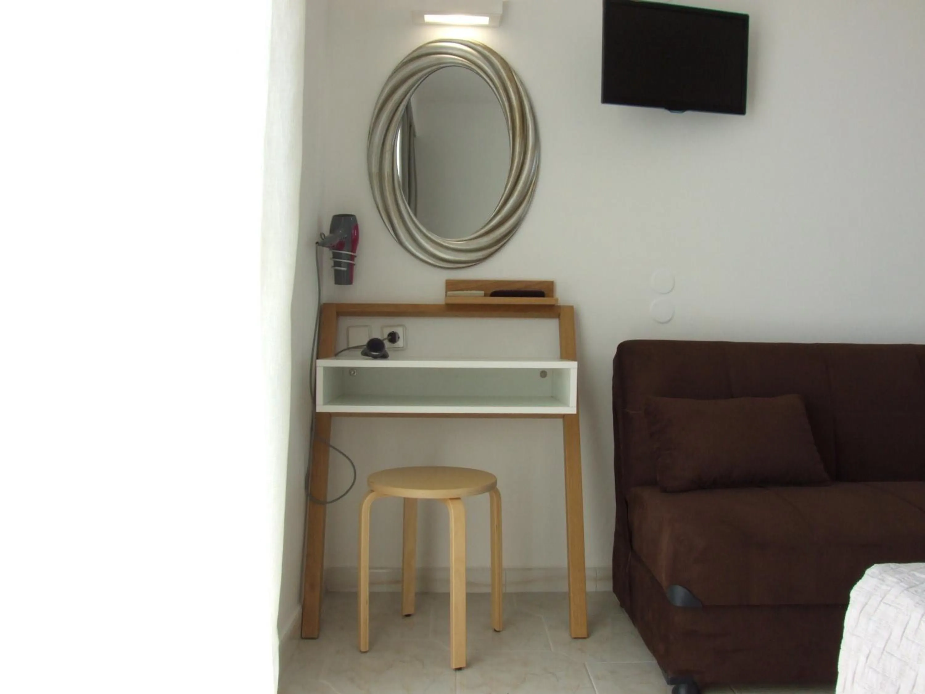 Seating area in Sokrates Studios