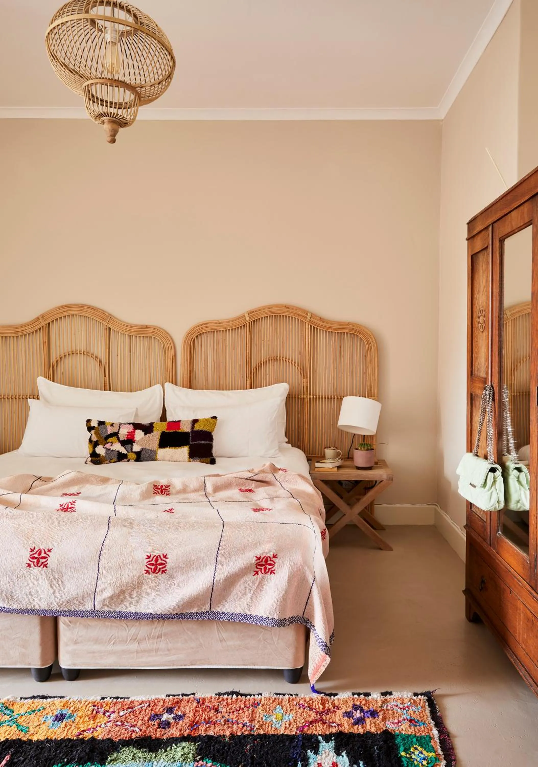 Bedroom, Bed in THE BIG - Luxury Backpackers