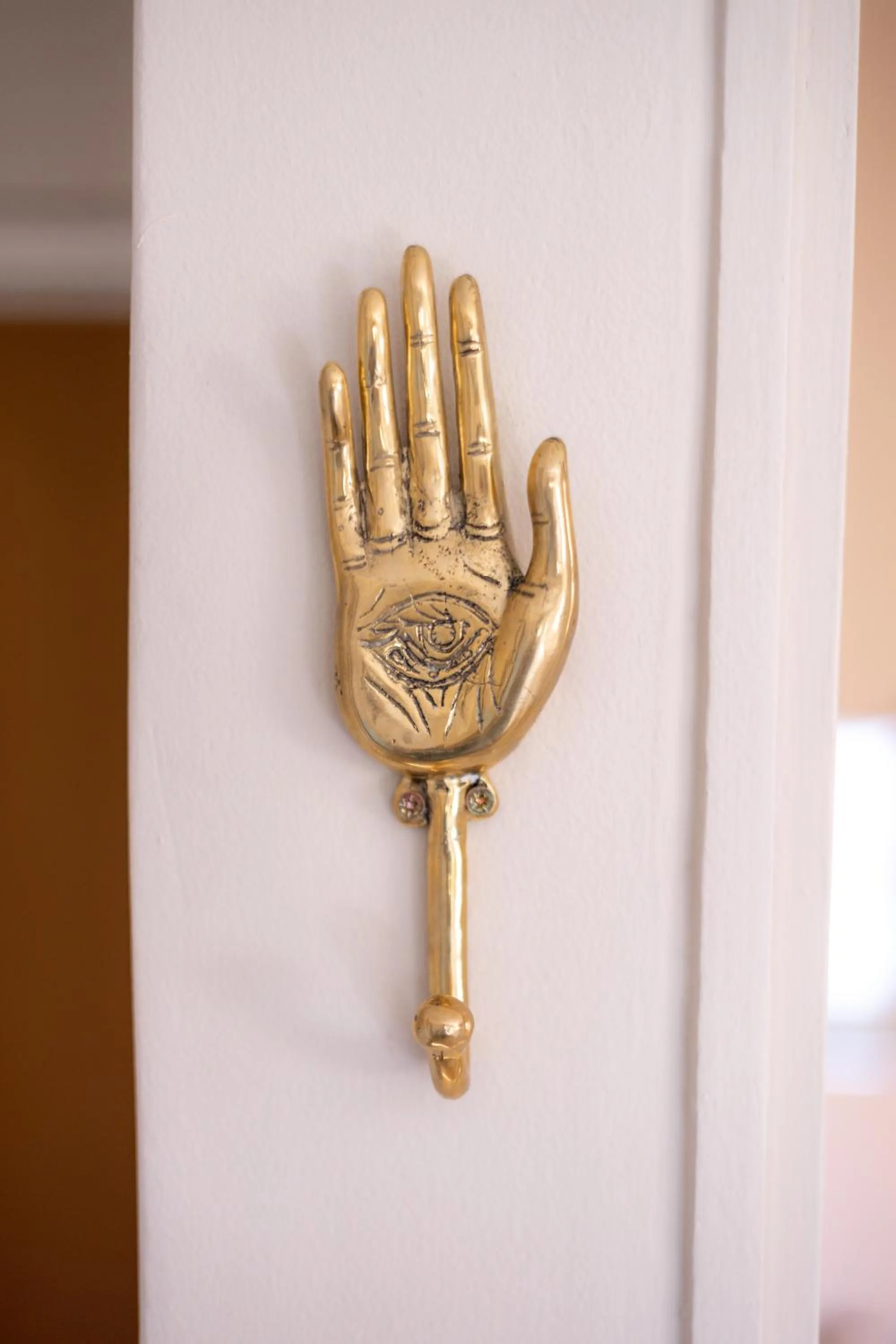 Property building in THE BIG - Luxury Backpackers