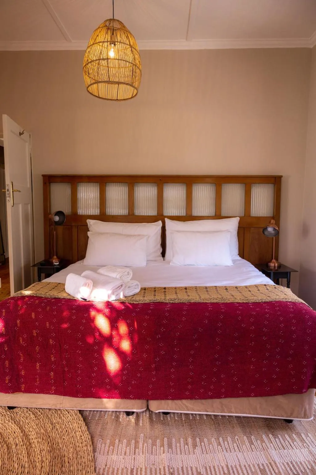 Bedroom, Bed in THE BIG - Luxury Backpackers