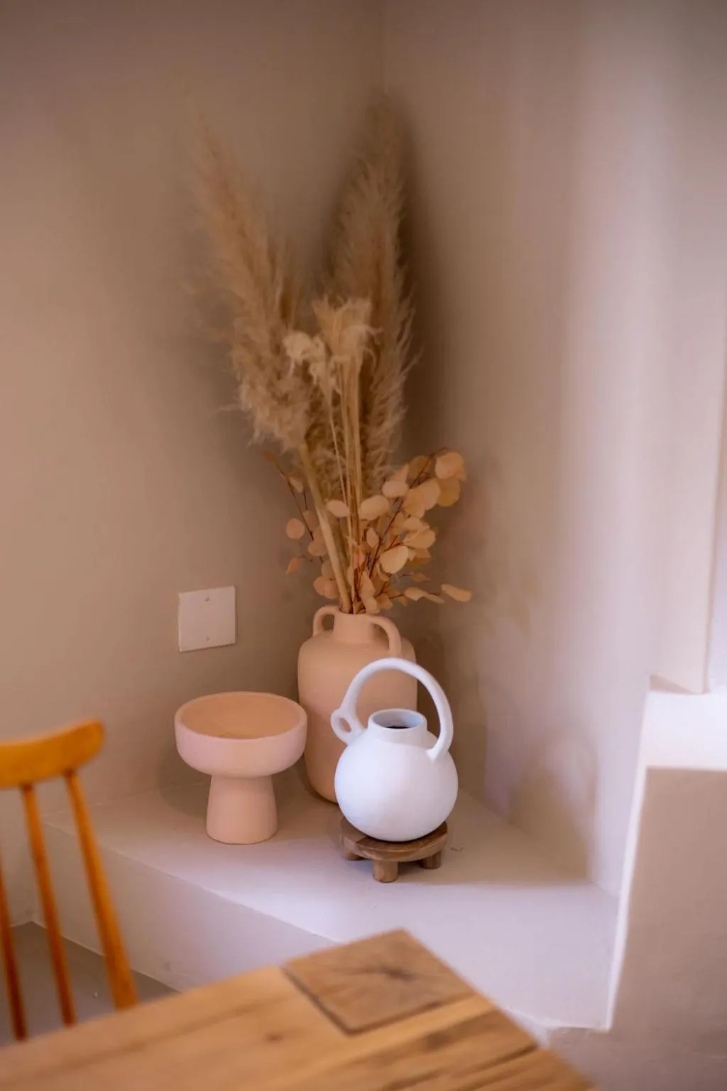 Dining area in THE BIG - Luxury Backpackers