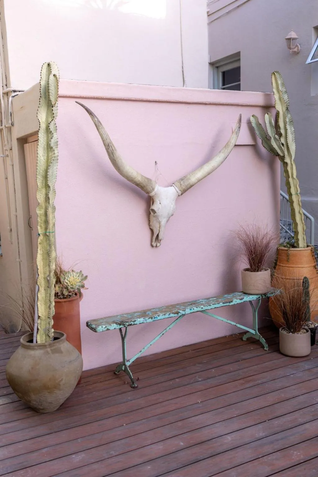 Decorative detail in THE BIG - Luxury Backpackers