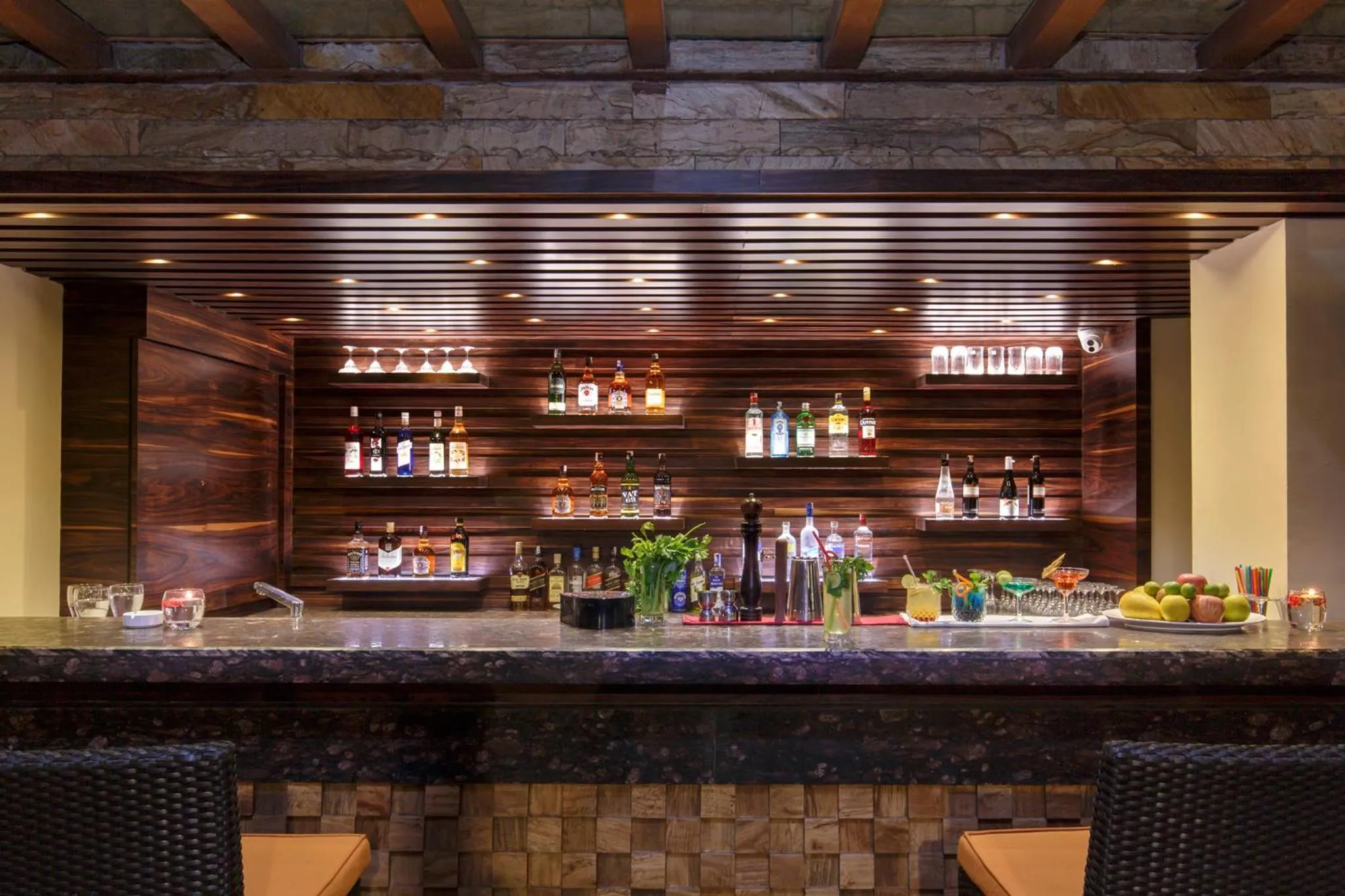 Lounge or bar in Ramada by Wyndham Kathmandu Dhumbarahi