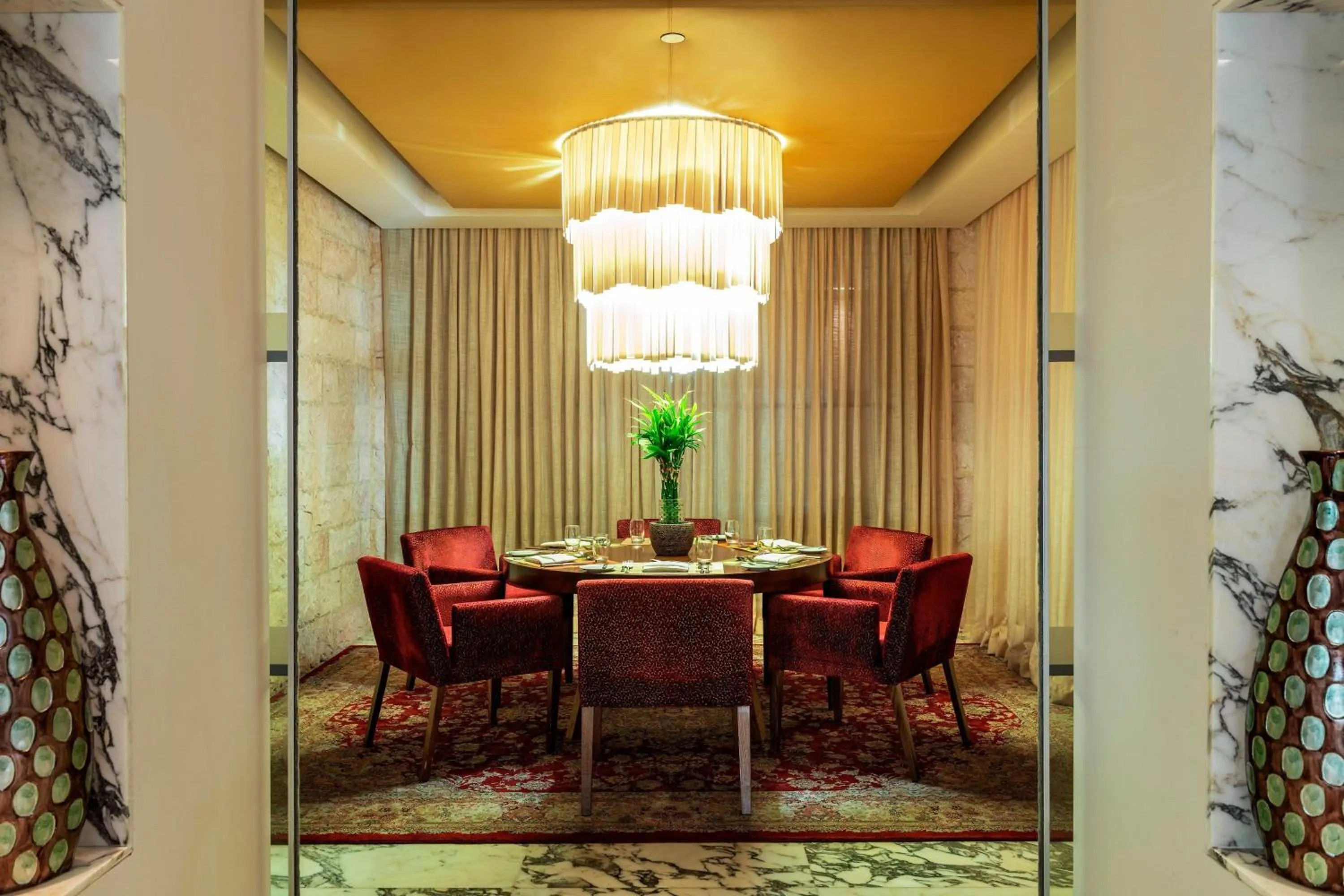 Restaurant/places to eat in Sheraton Jeddah Hotel