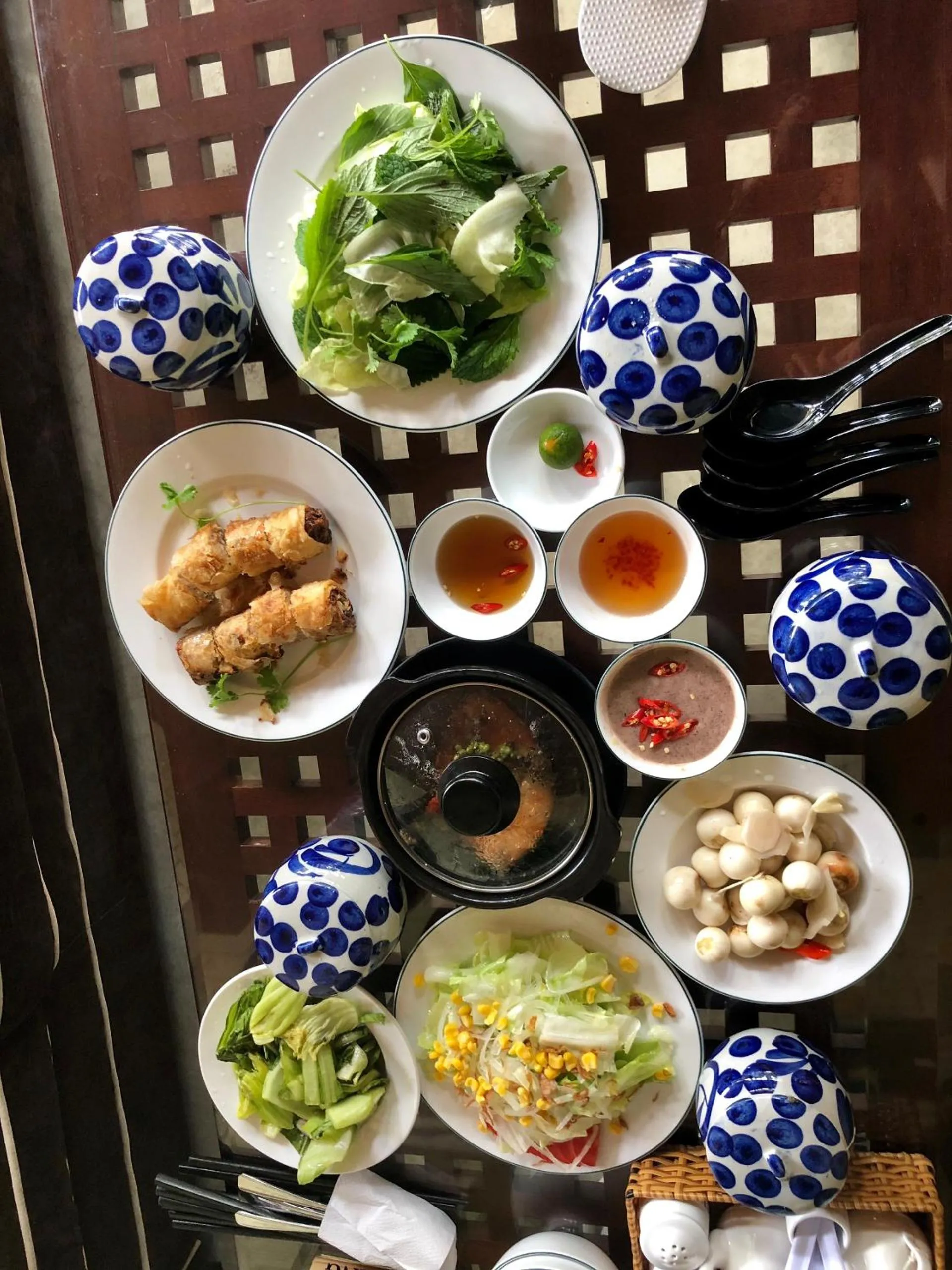 Restaurant/places to eat in ROY VILLA COFFEE