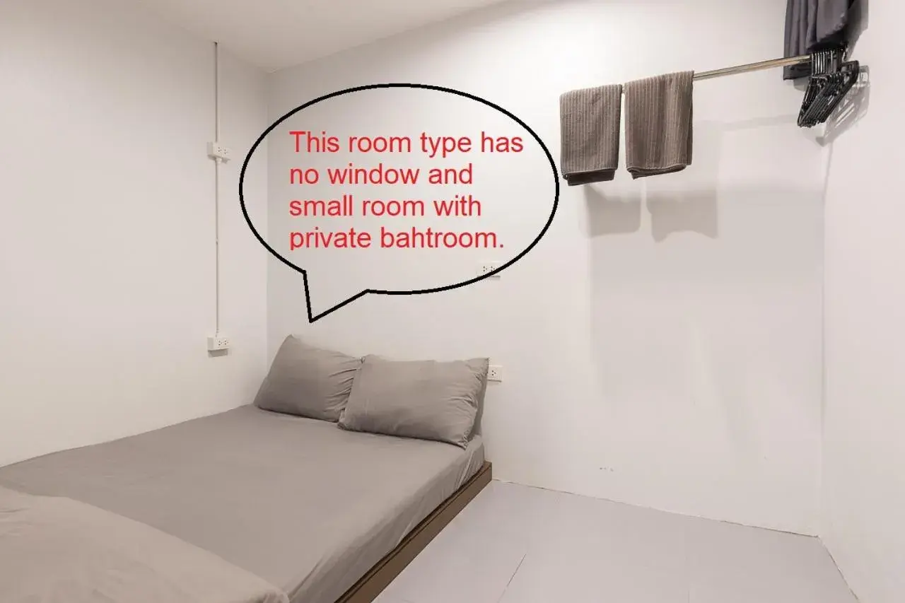 Budget Double Room in Minimal House Patong Budget Double Room in Minimal House Patong