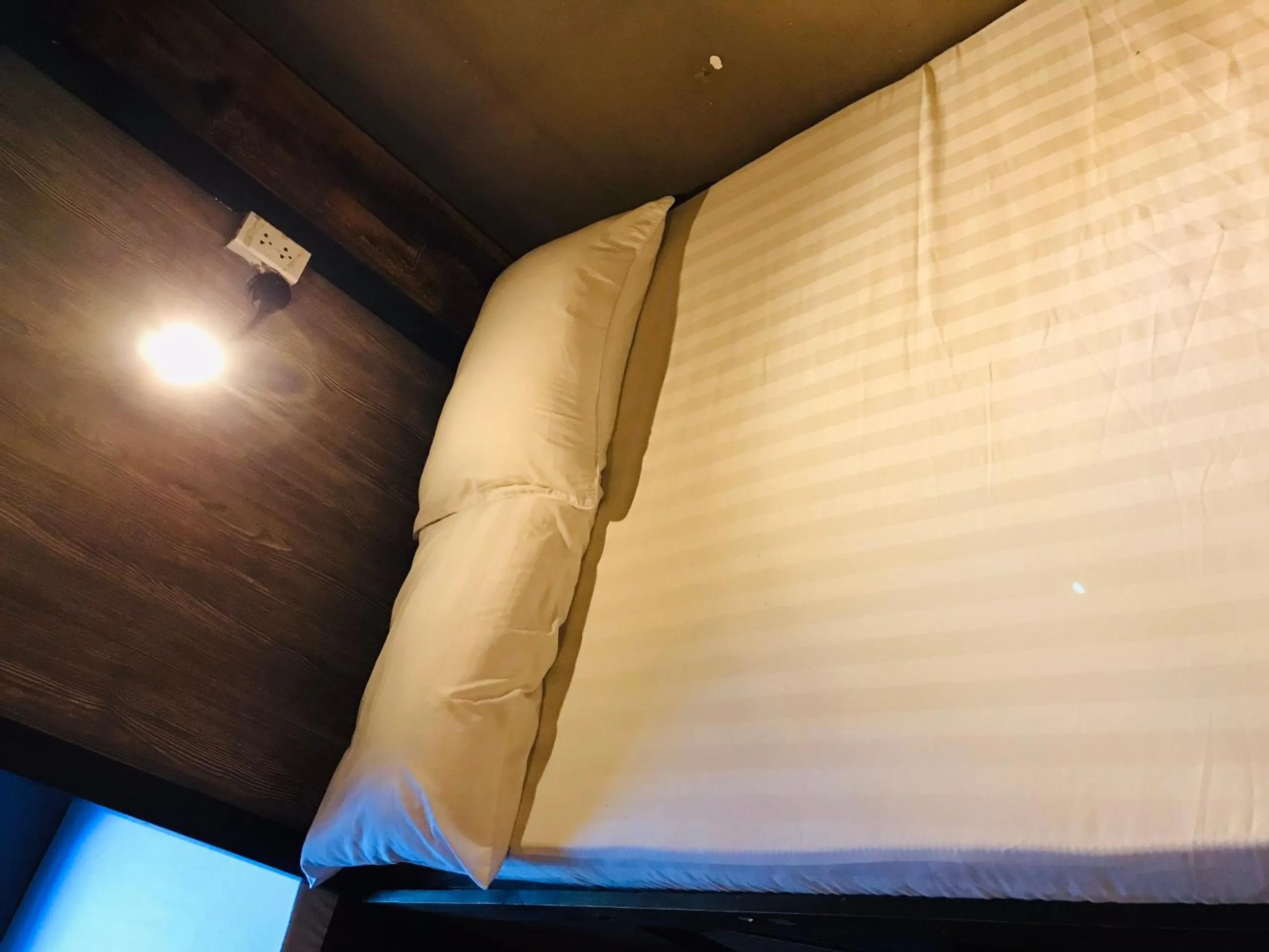 bunk bed in Sai Gon 1979 Hotel