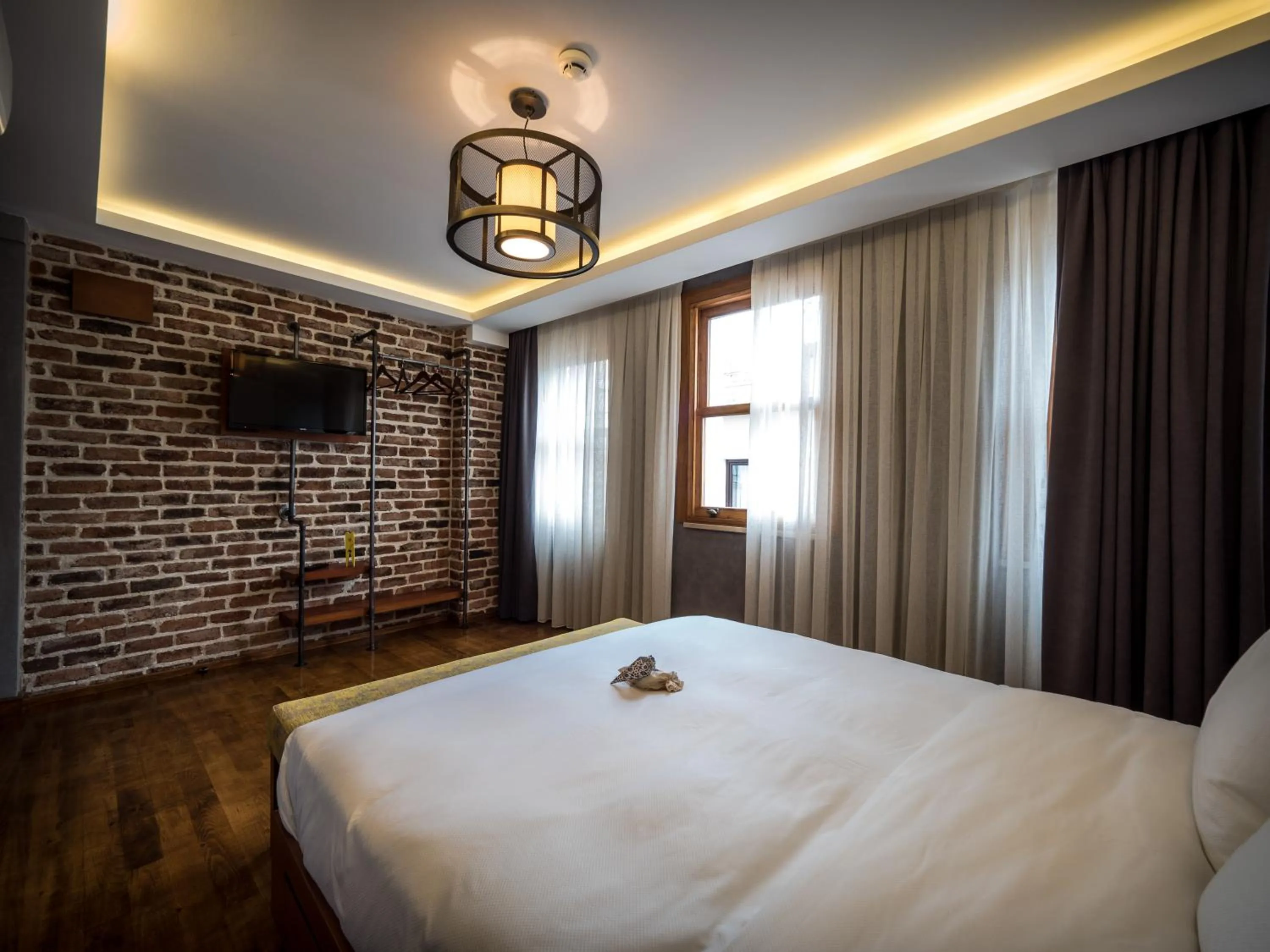 Photo of the whole room, Bed in GalataCo Hotel