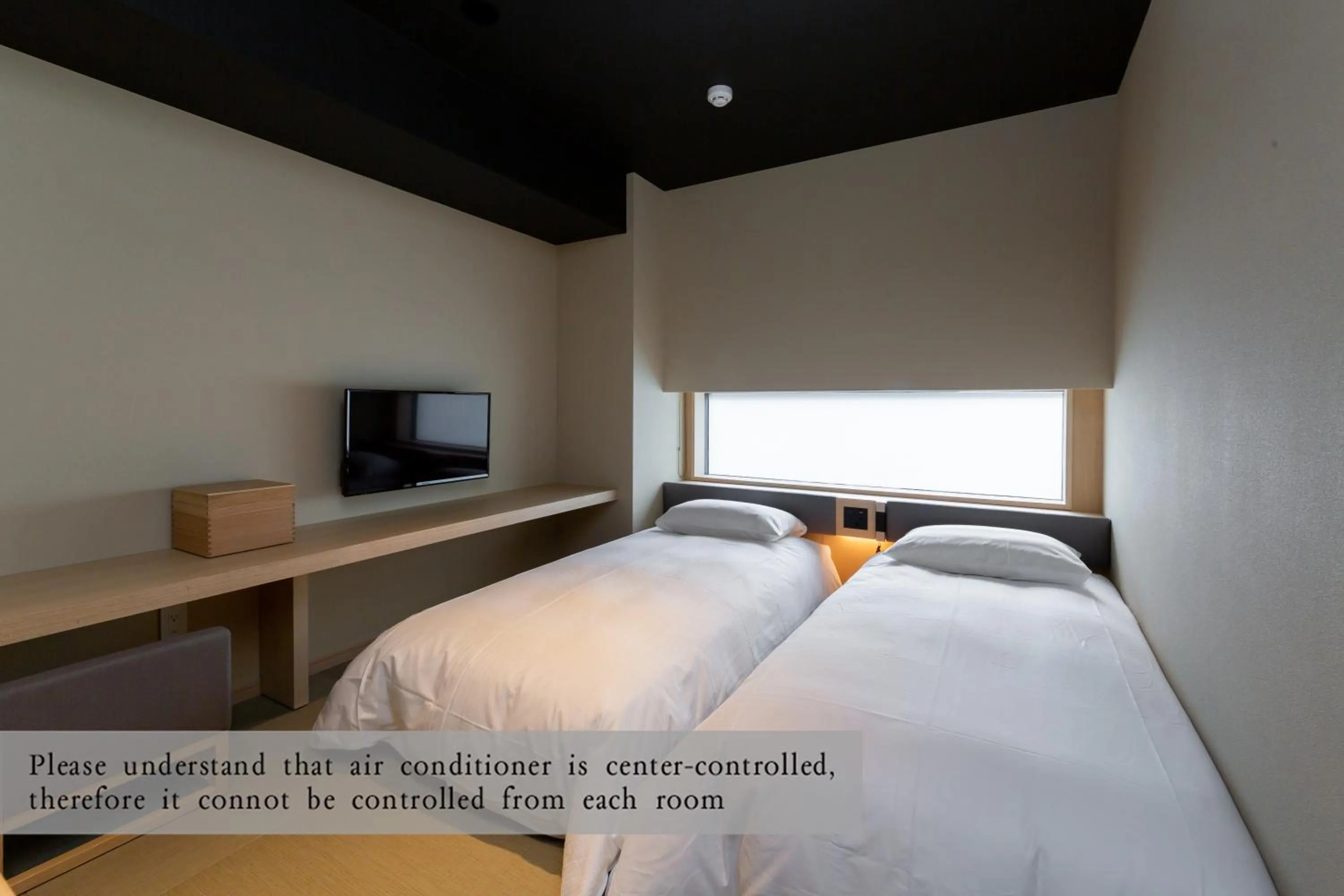 Bed in ONSEN RYOKAN YUEN SHINJUKU