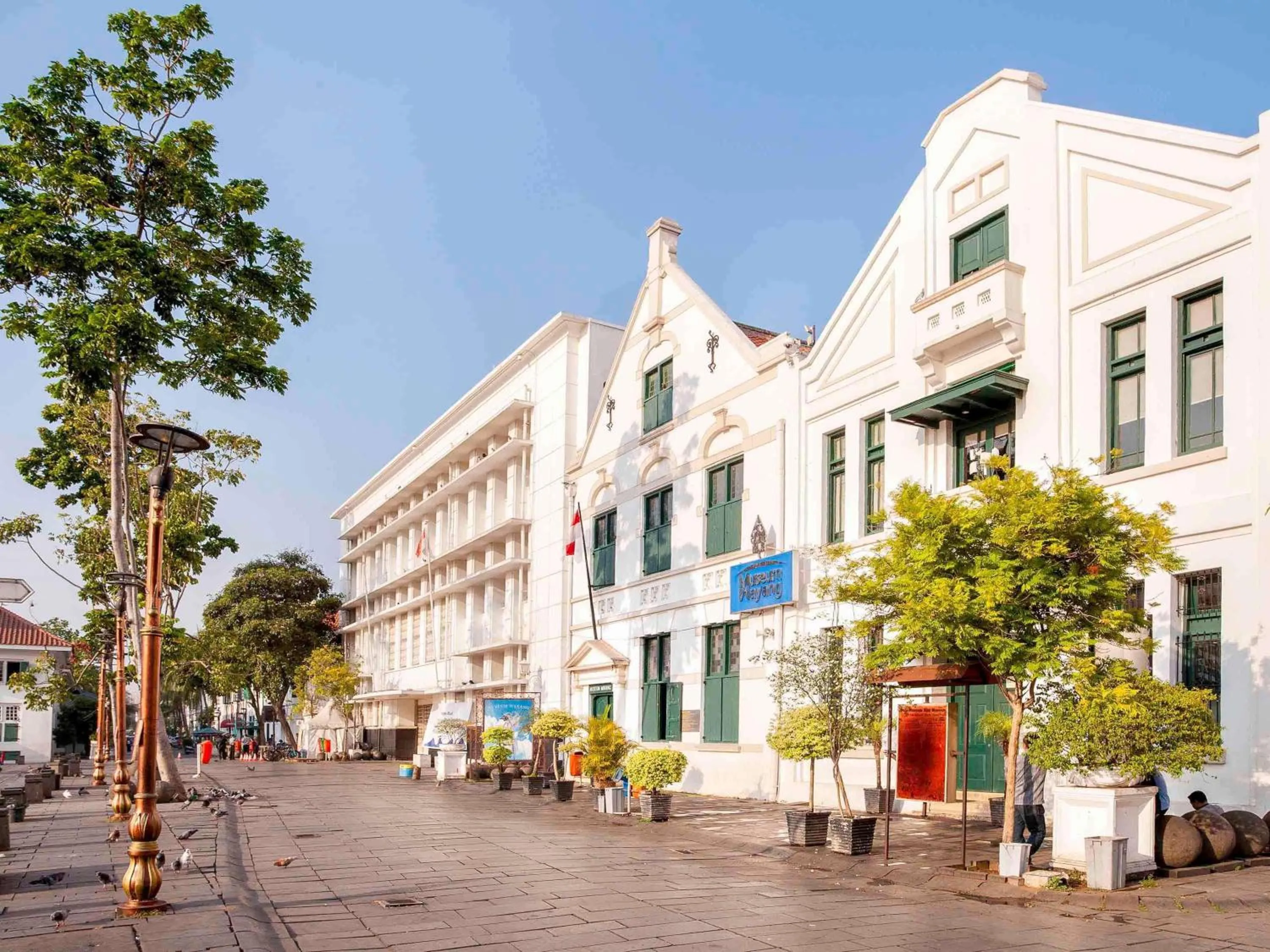 Property building in Mercure Jakarta Batavia