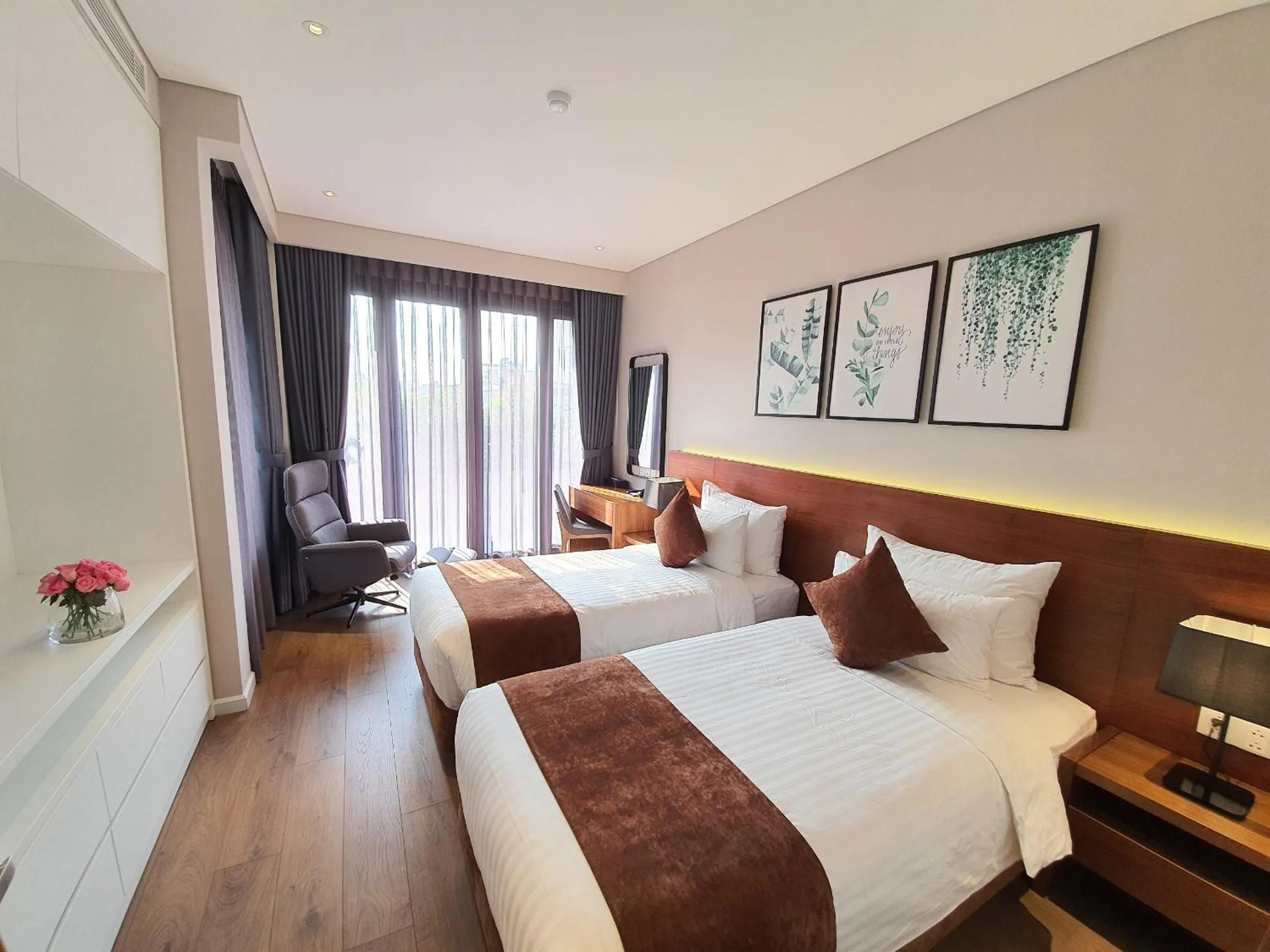 Property building, Bed in Orchid Boutique Hotel & Apartment