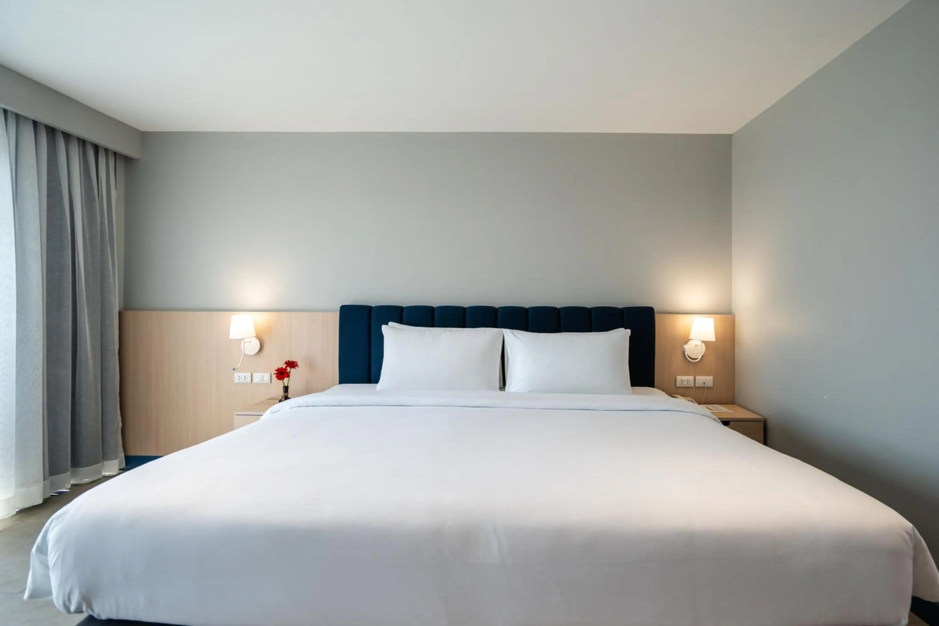 Bed in Phuket Island View Resort - SHA Extra Plus