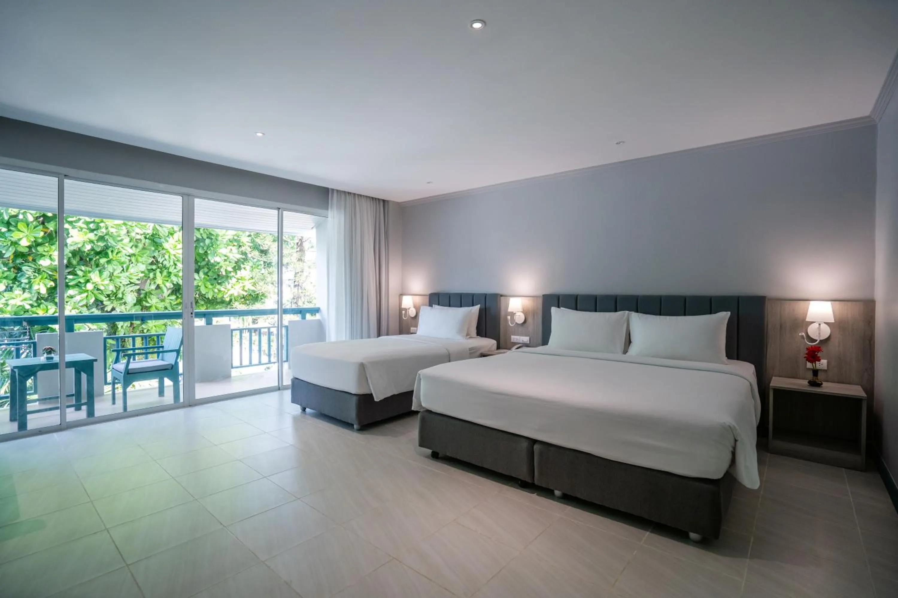 Bed in Phuket Island View Resort - SHA Extra Plus