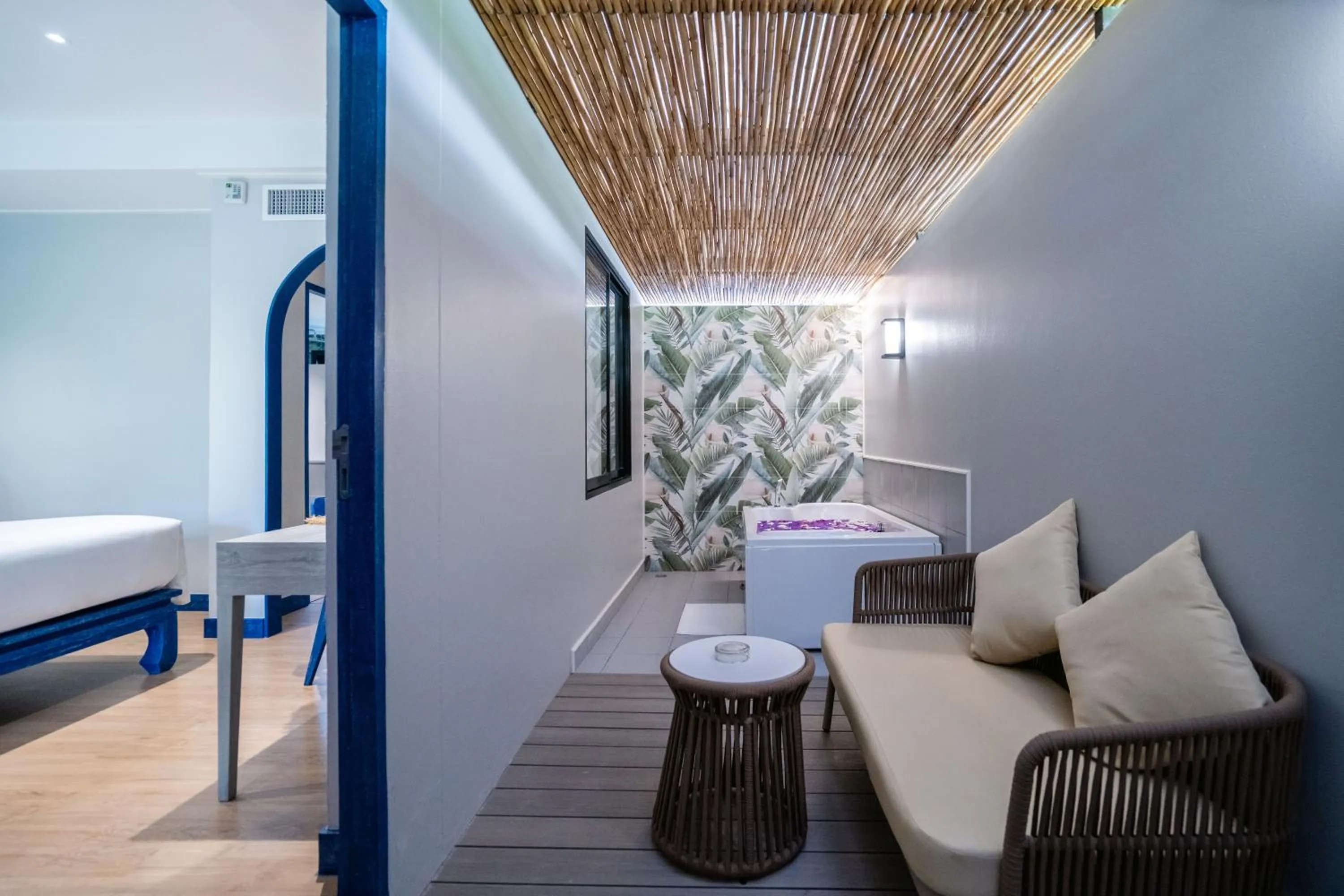 Seating area, Bed in Phuket Island View Resort - SHA Extra Plus