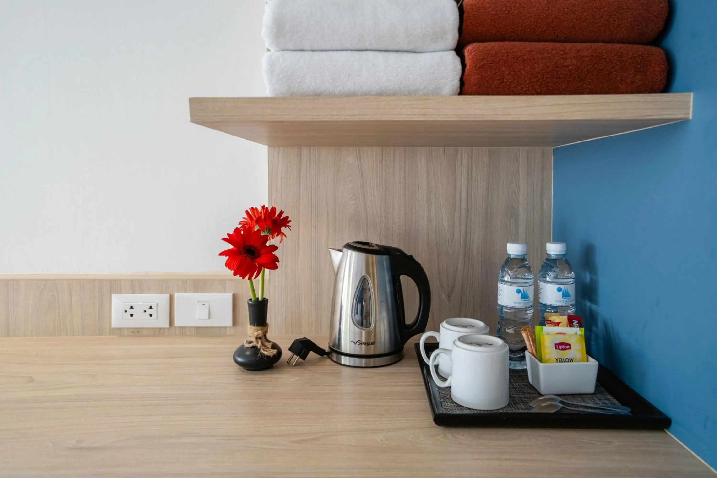 Coffee/tea facilities in Phuket Island View Resort - SHA Extra Plus