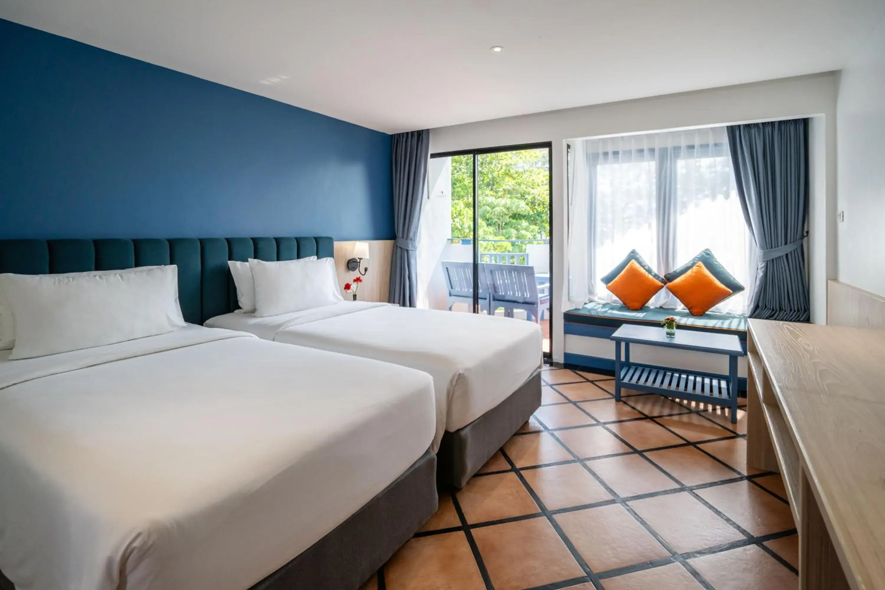 Superior Double or Twin Room with Garden View in Phuket Island View Resort - SHA Extra Plus Superior Double or Twin Room with Garden View in Phuket Island View Resort - SHA Extra Plus
