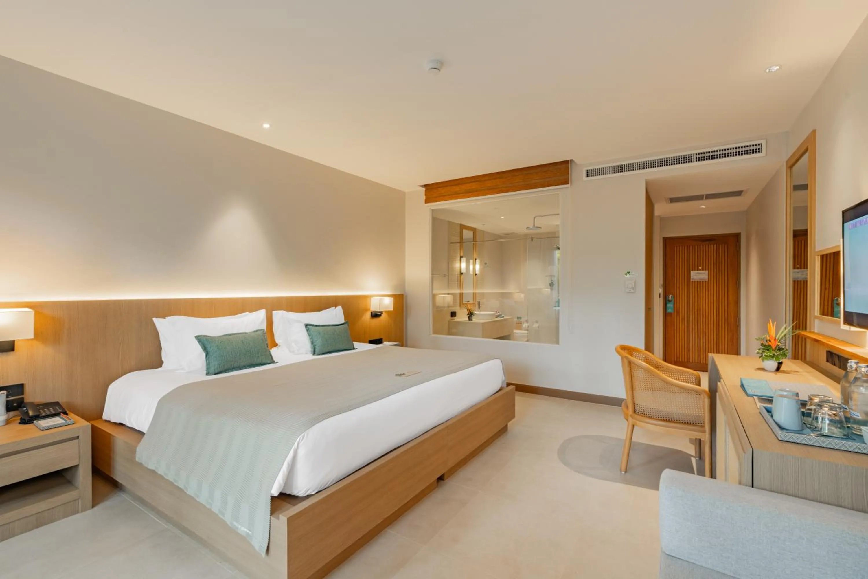 Bed in Apsara Beachfront Resort & Villa