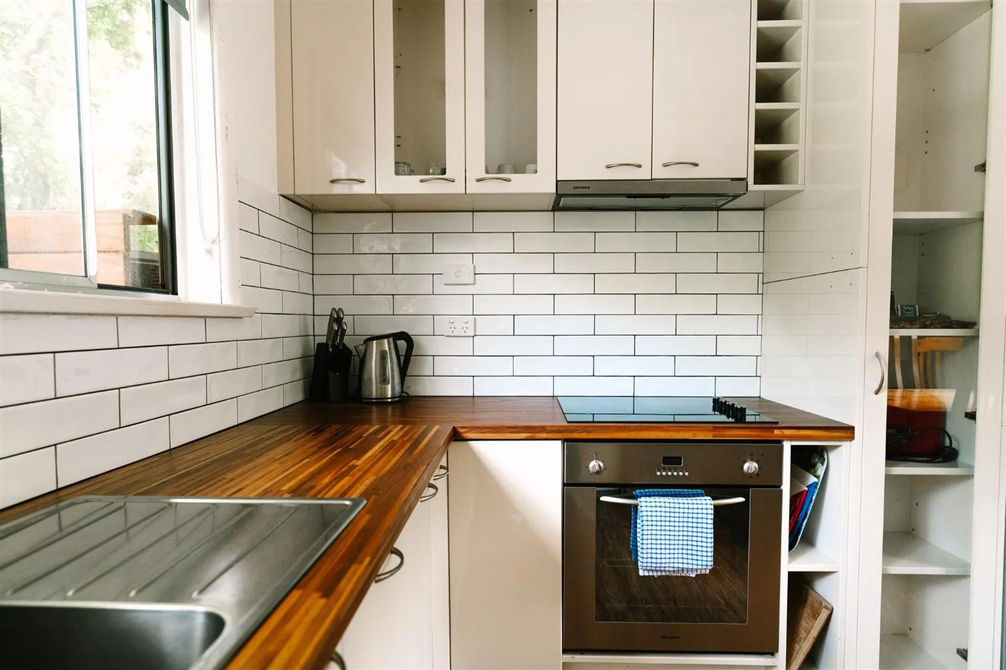 Alpine Riverside Cottages