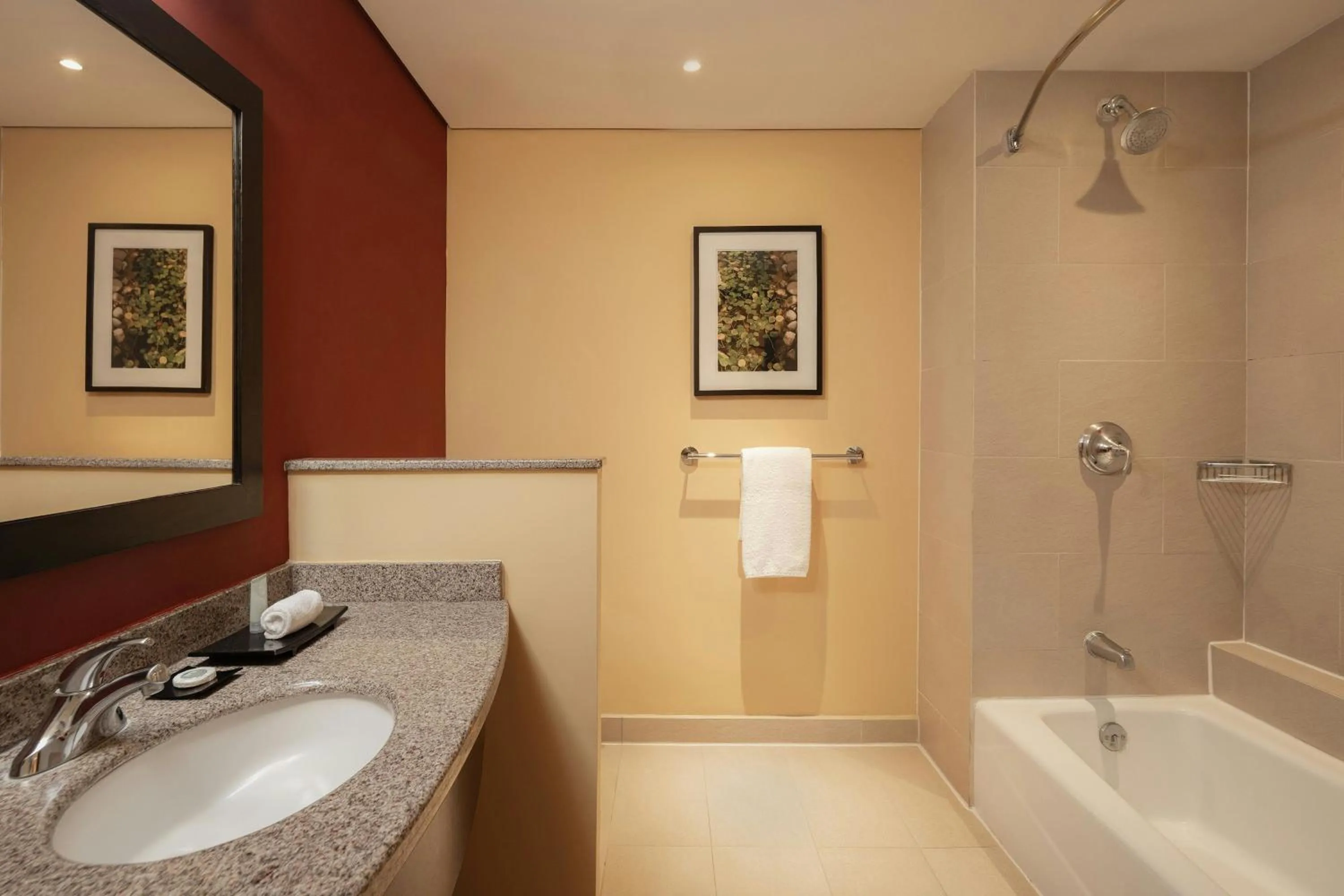 Bathroom in Courtyard by Marriott Leon at The Poliforum