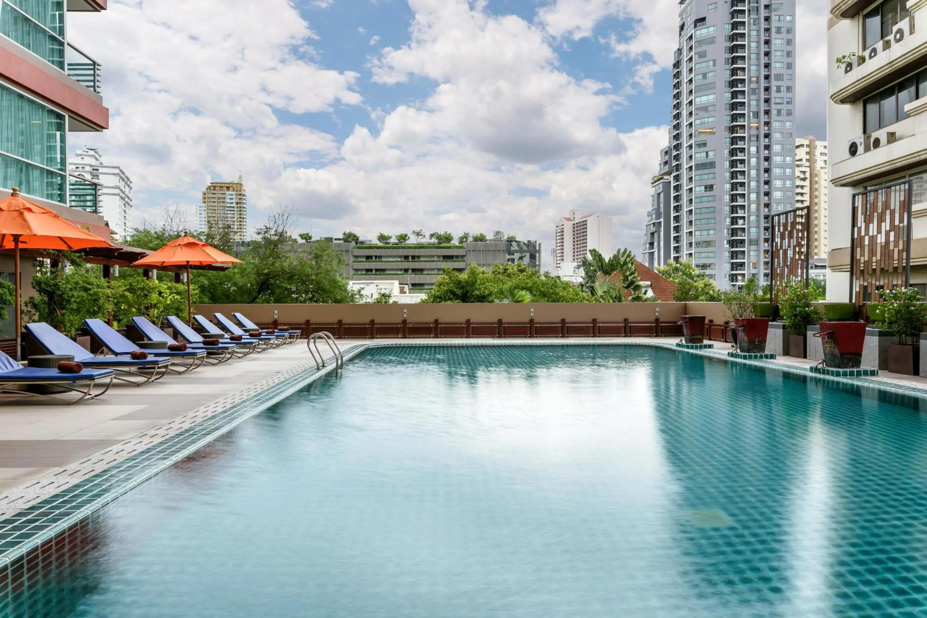 Swimming pool in Adelphi Grande Sukhumvit