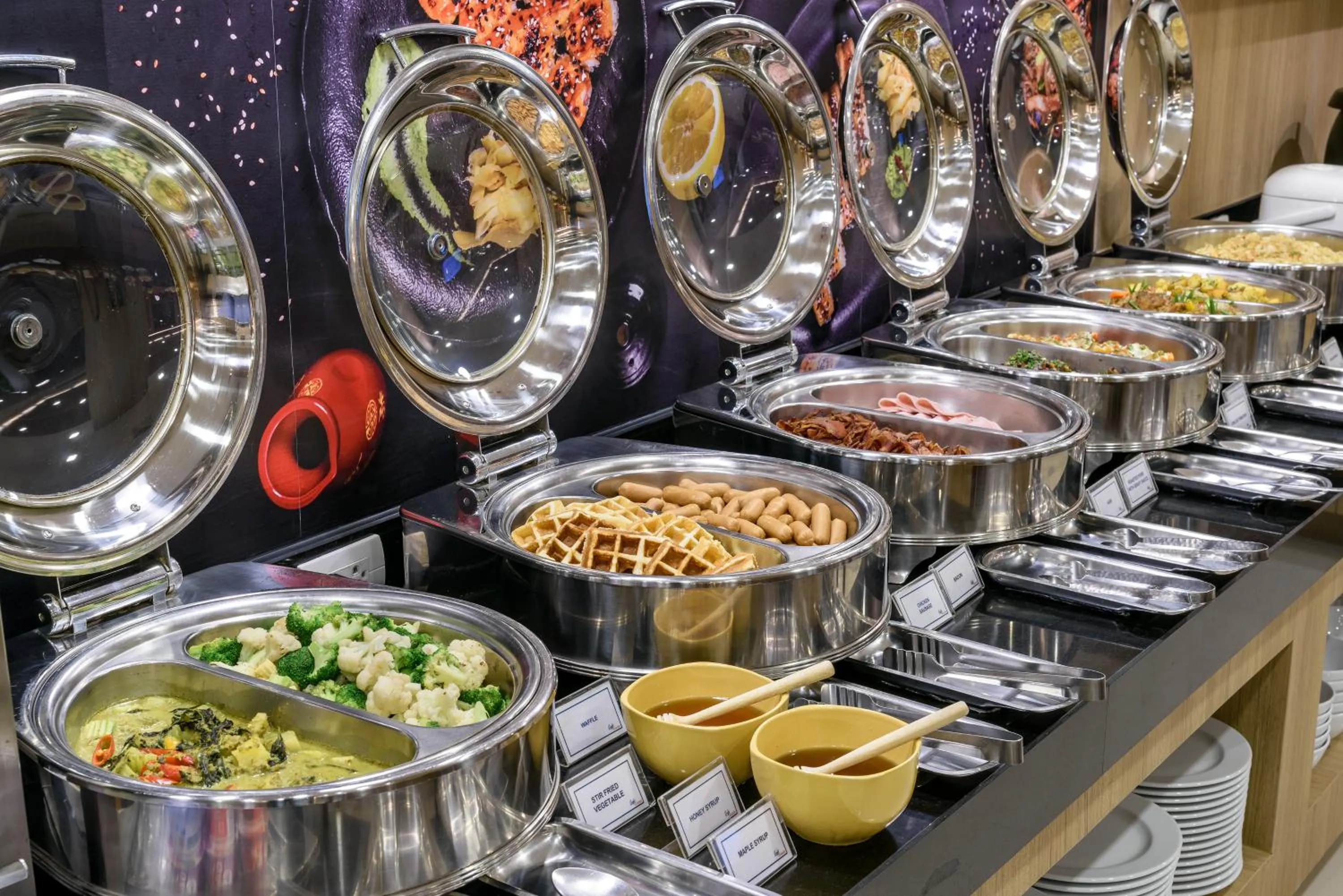 Breakfast in Adelphi Grande Sukhumvit