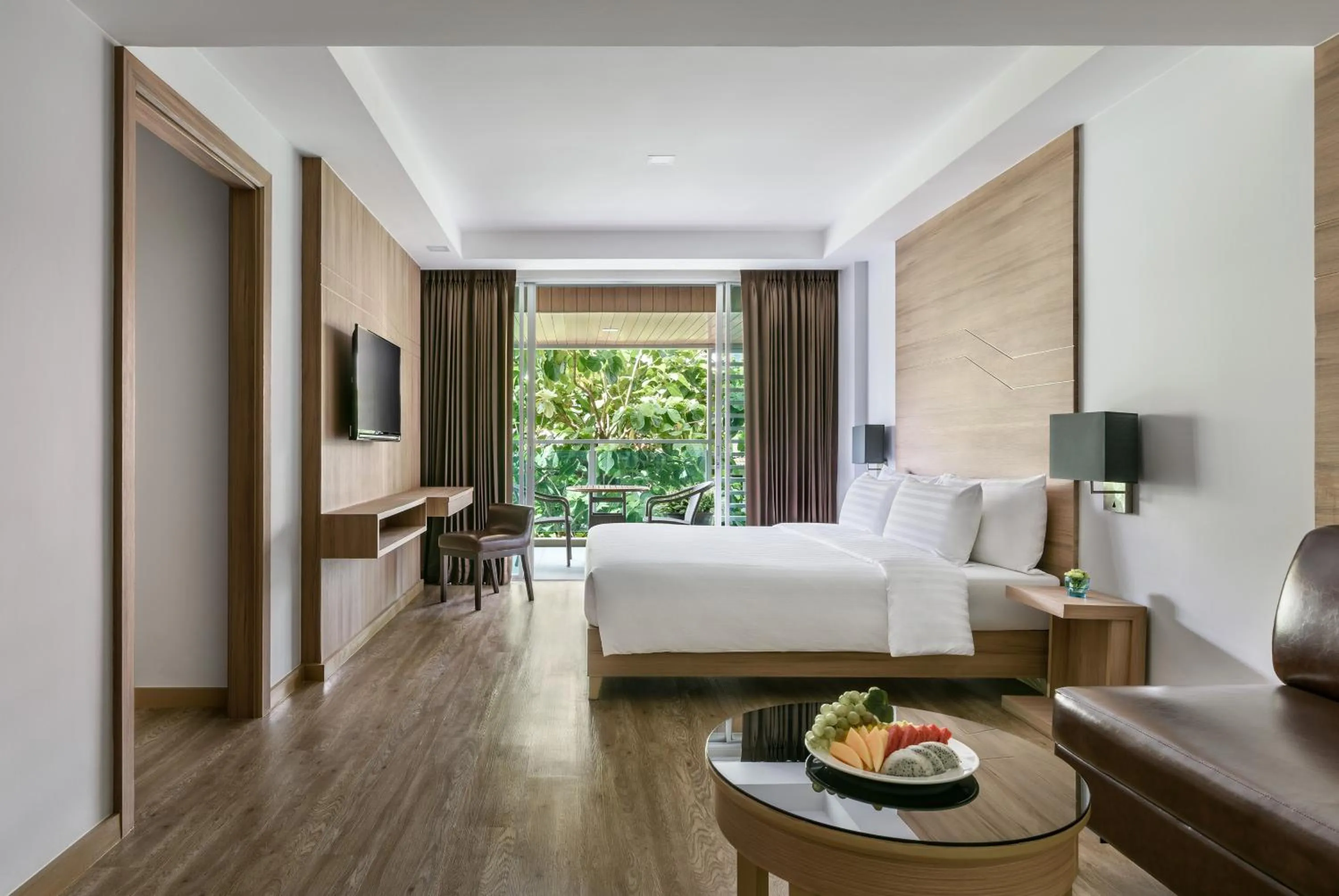 Bedroom, Bed in Adelphi Grande Sukhumvit