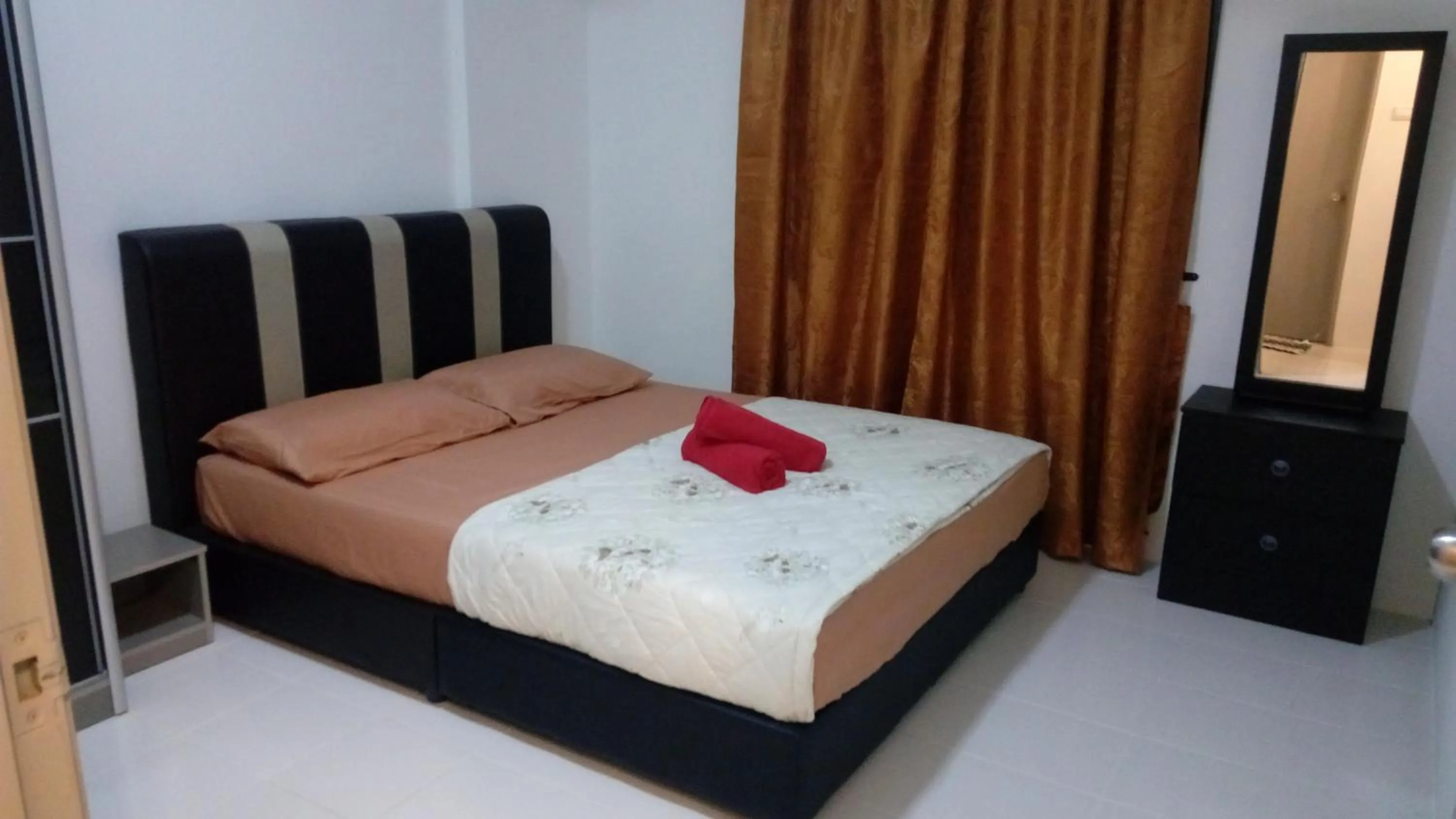 Bed in HD GUEST HOUSE KUANTAN