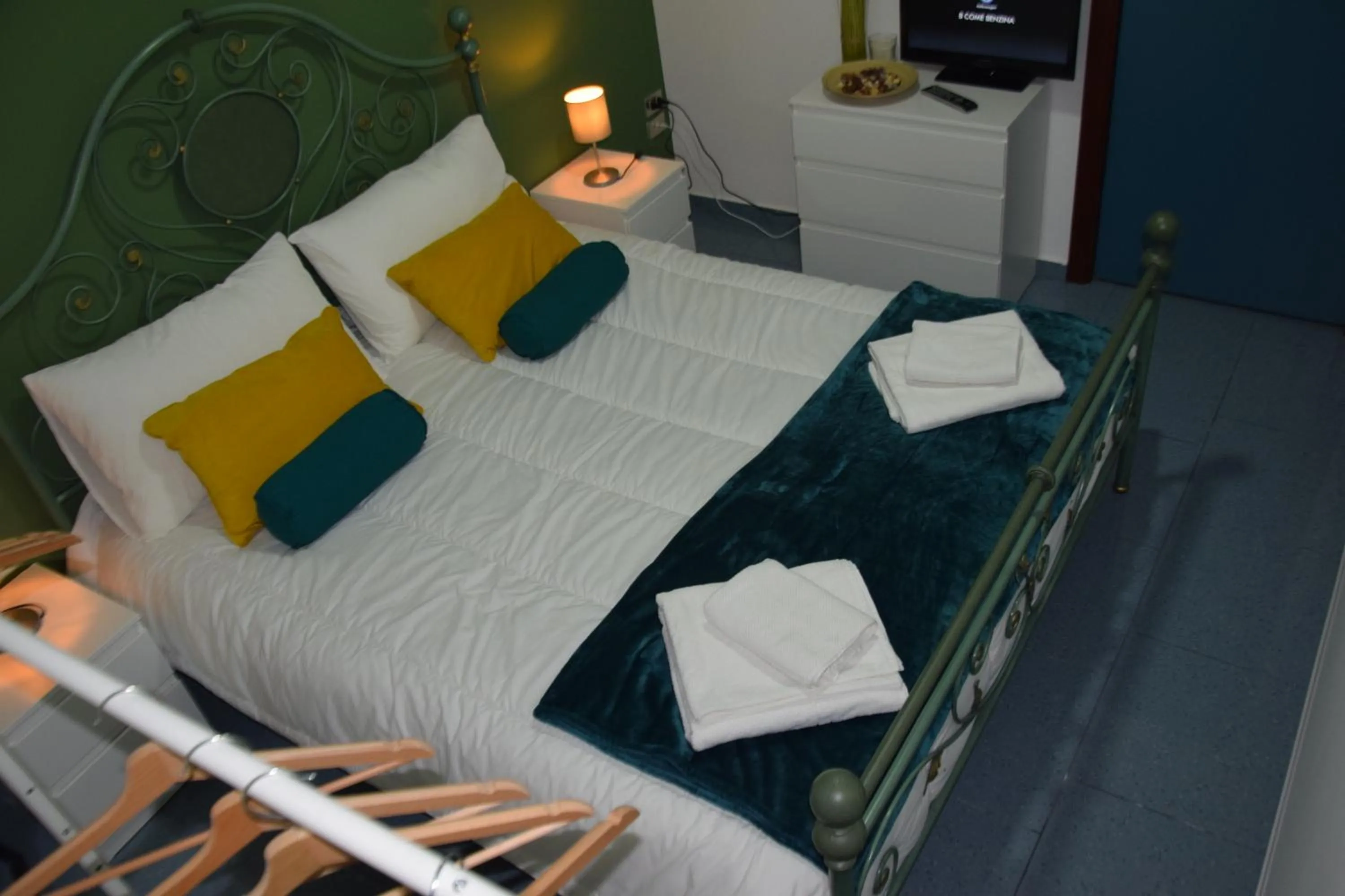 Bed in Luxury Catania