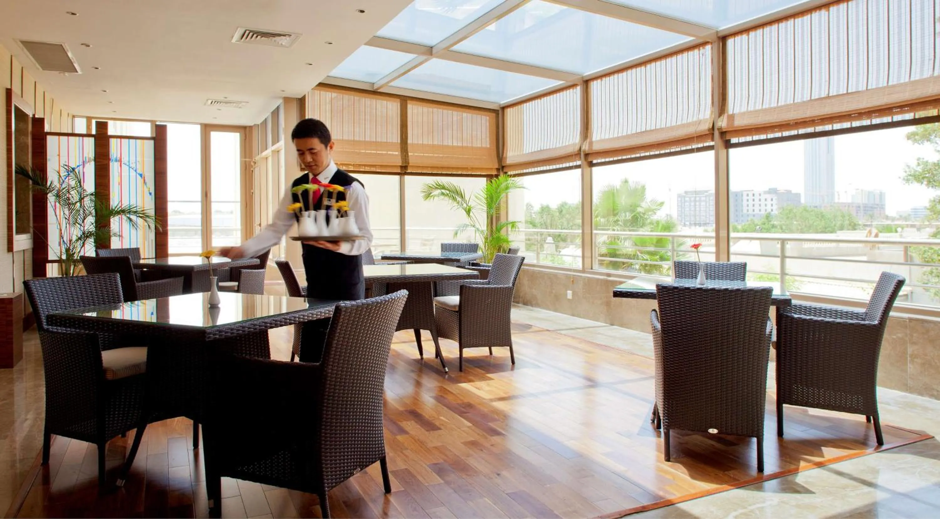 Restaurant/places to eat in Park Inn by Radisson Al Khobar