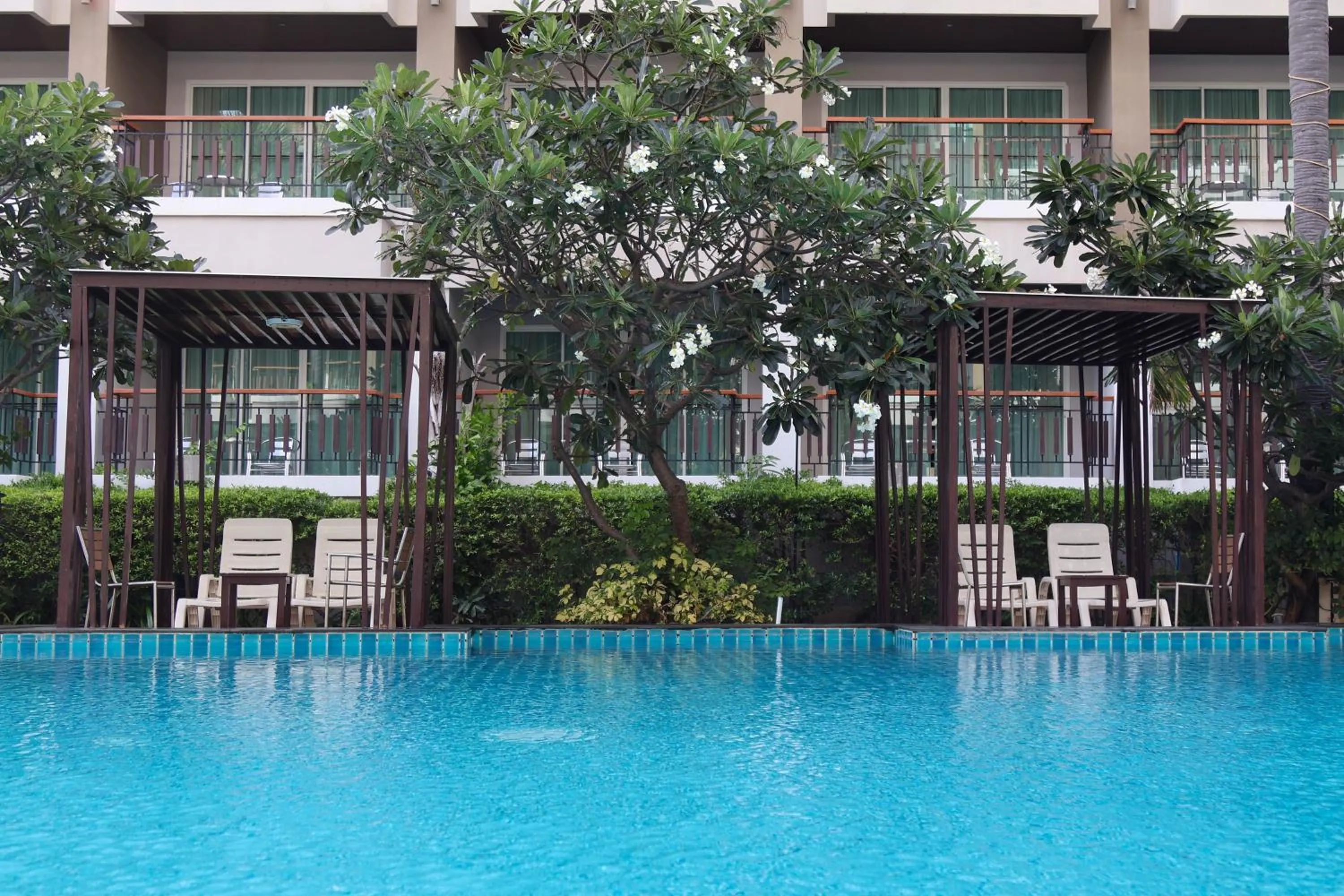 Swimming pool in Welcome World Beachfront Resort