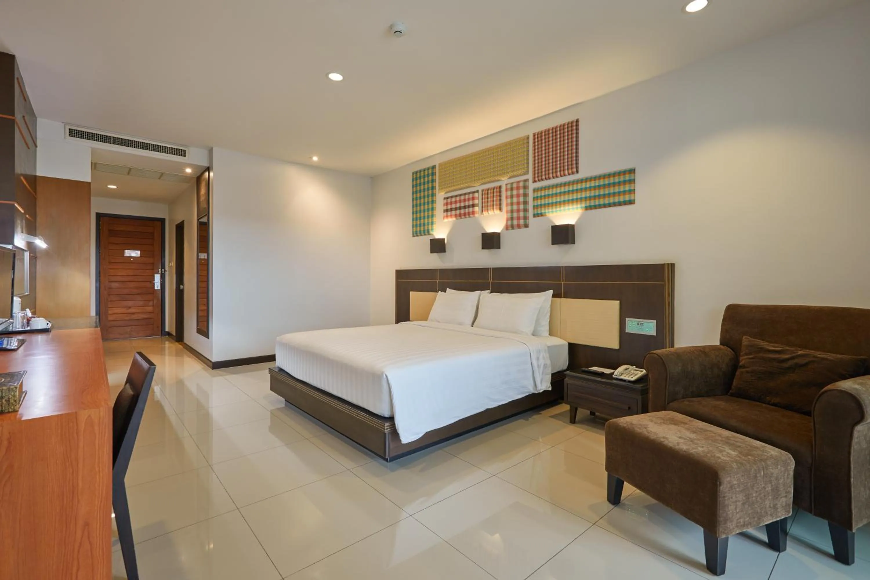 Deluxe Double - South Wing in Welcome World Beachfront Resort