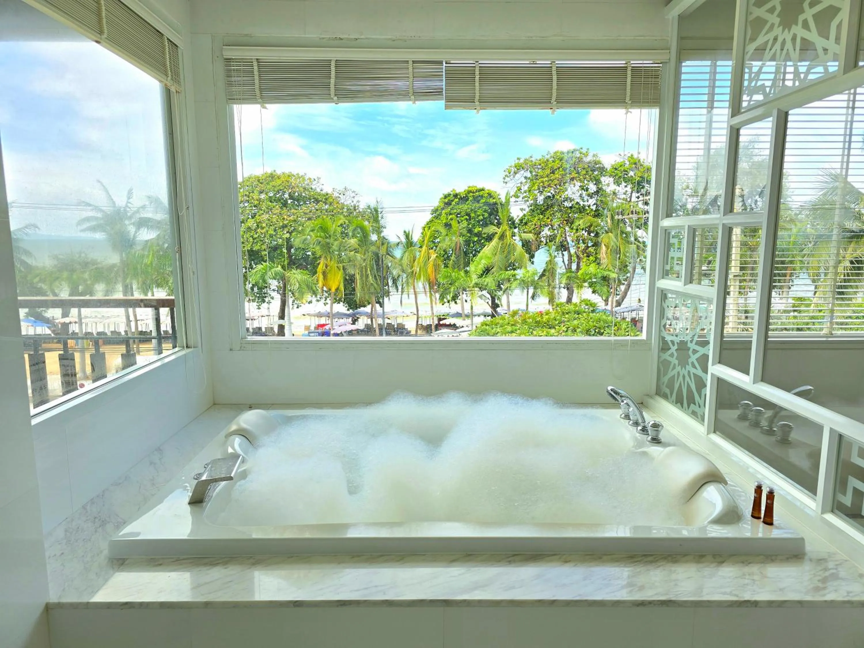 Sea view in Welcome World Beachfront Resort