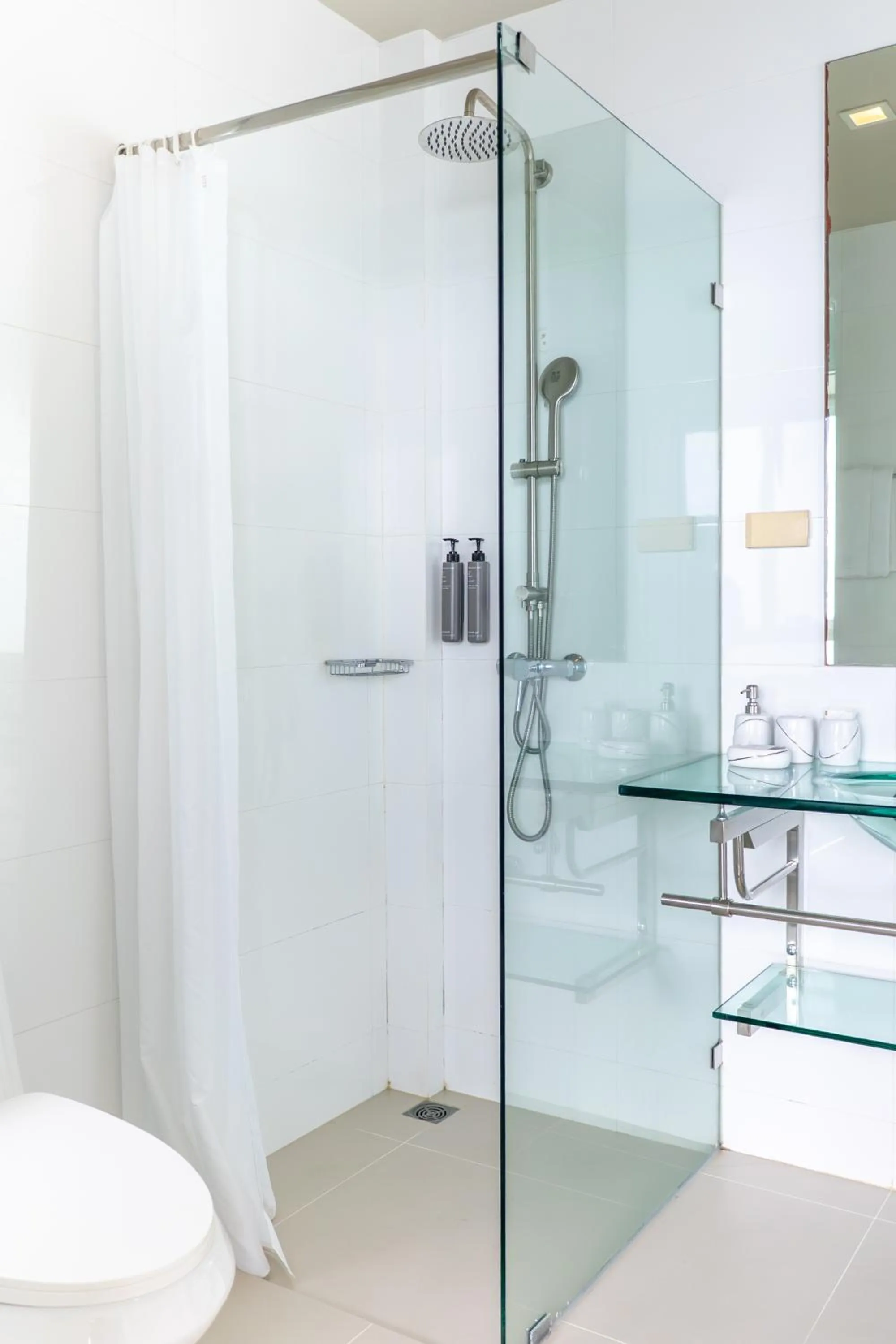 Shower in Phuket Boat Quay Hotel Panwa Beach