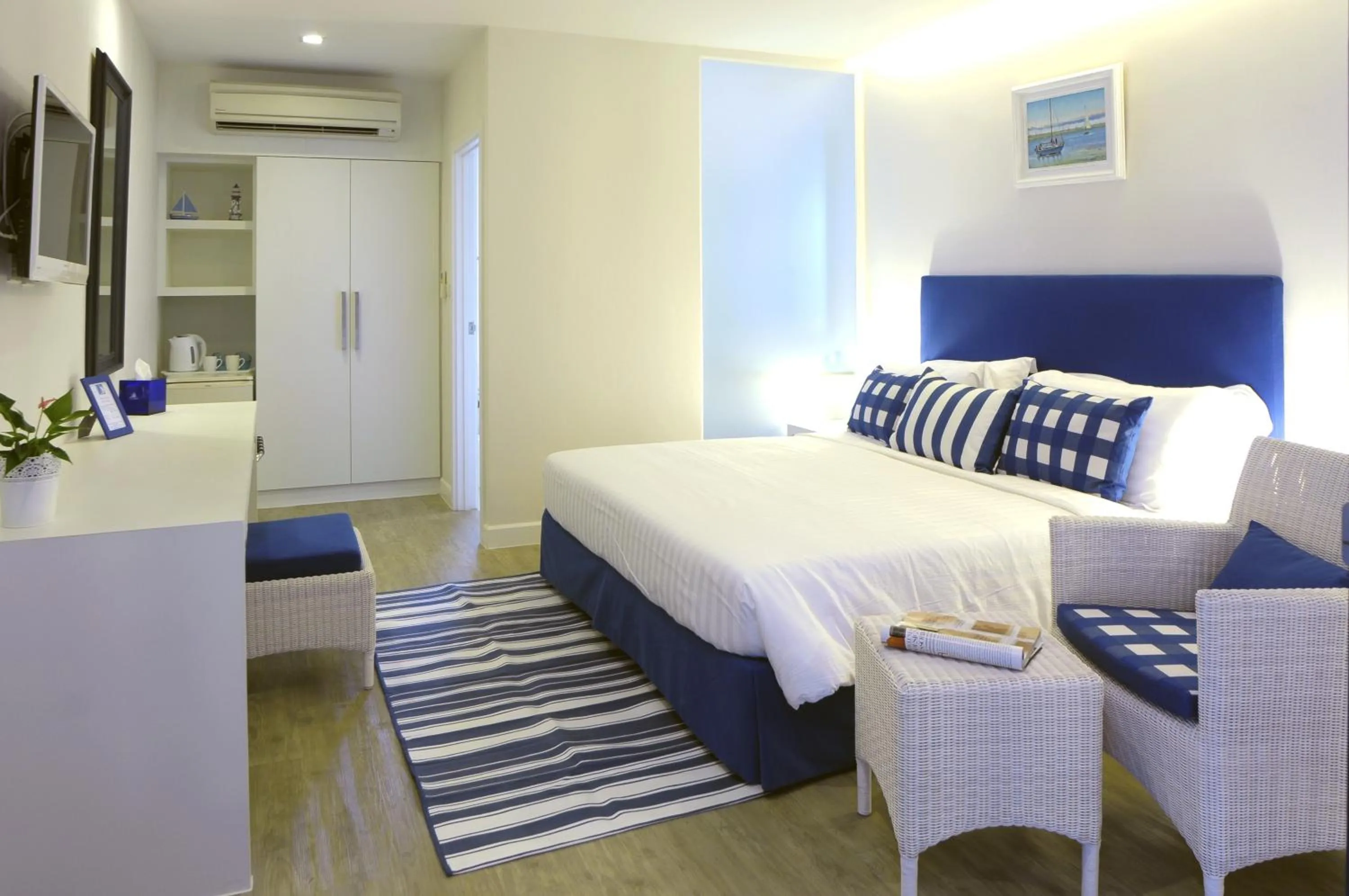 Deluxe Room in Phuket Boat Quay