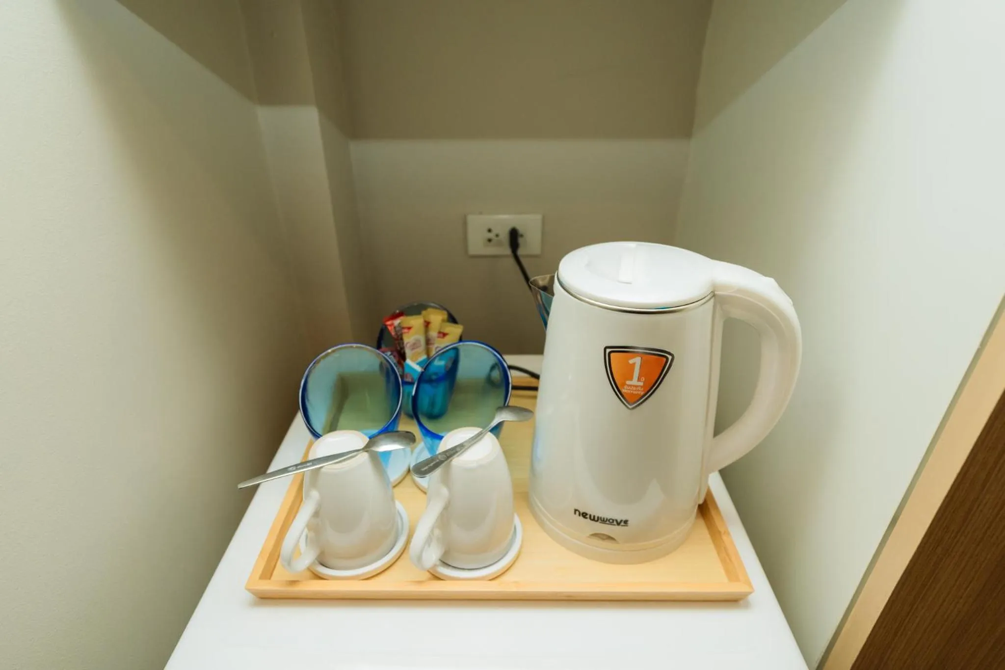 Coffee/tea facilities in Phuket Boat Quay Hotel Panwa Beach