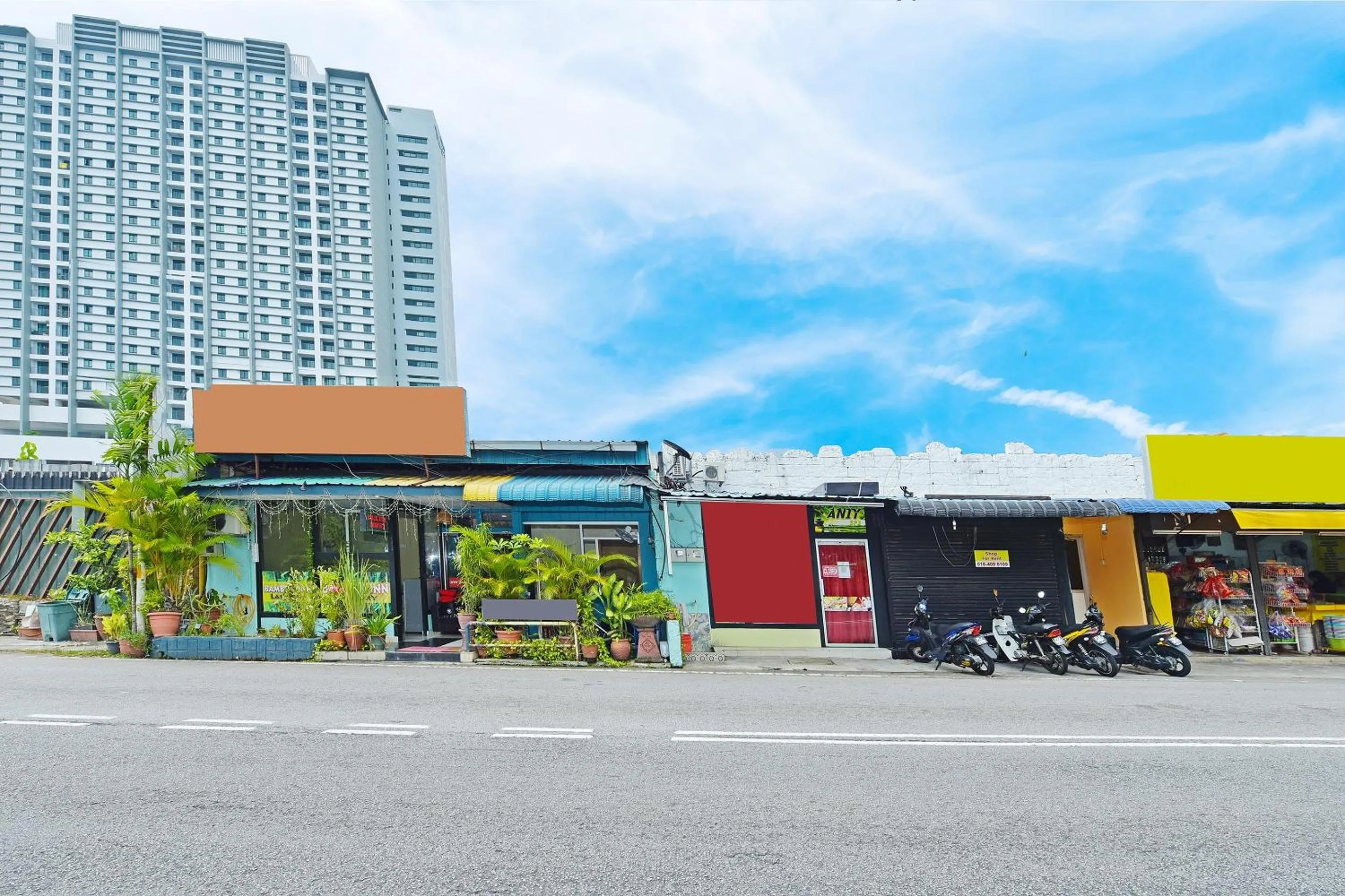 Facade/entrance in Hotel O Bamboo Inn