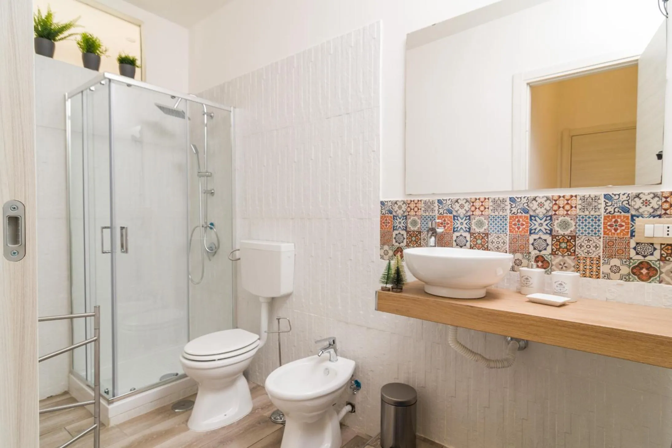 Shower in Giù al Centro