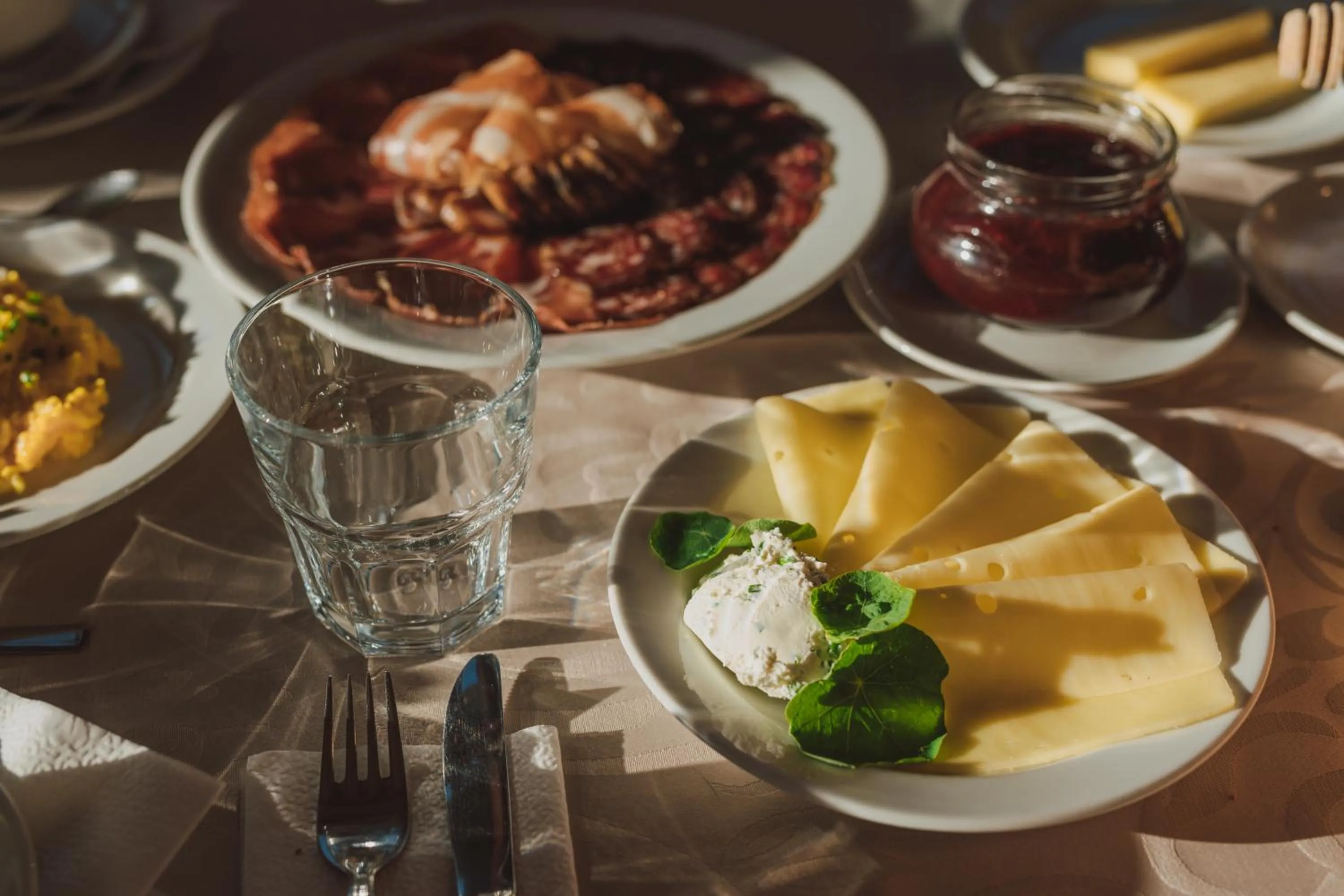 Breakfast in Tourist Farm Pr'Dovar