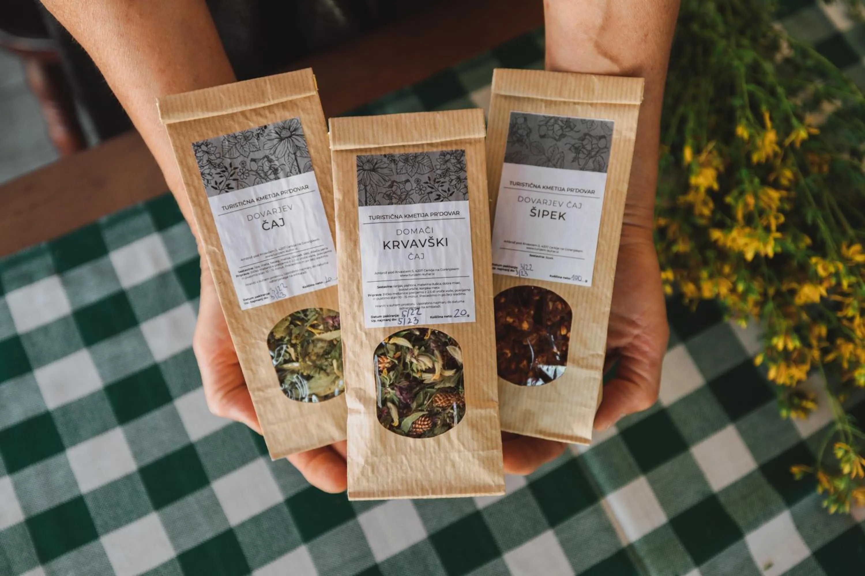 Drinks in Tourist Farm Pr'Dovar