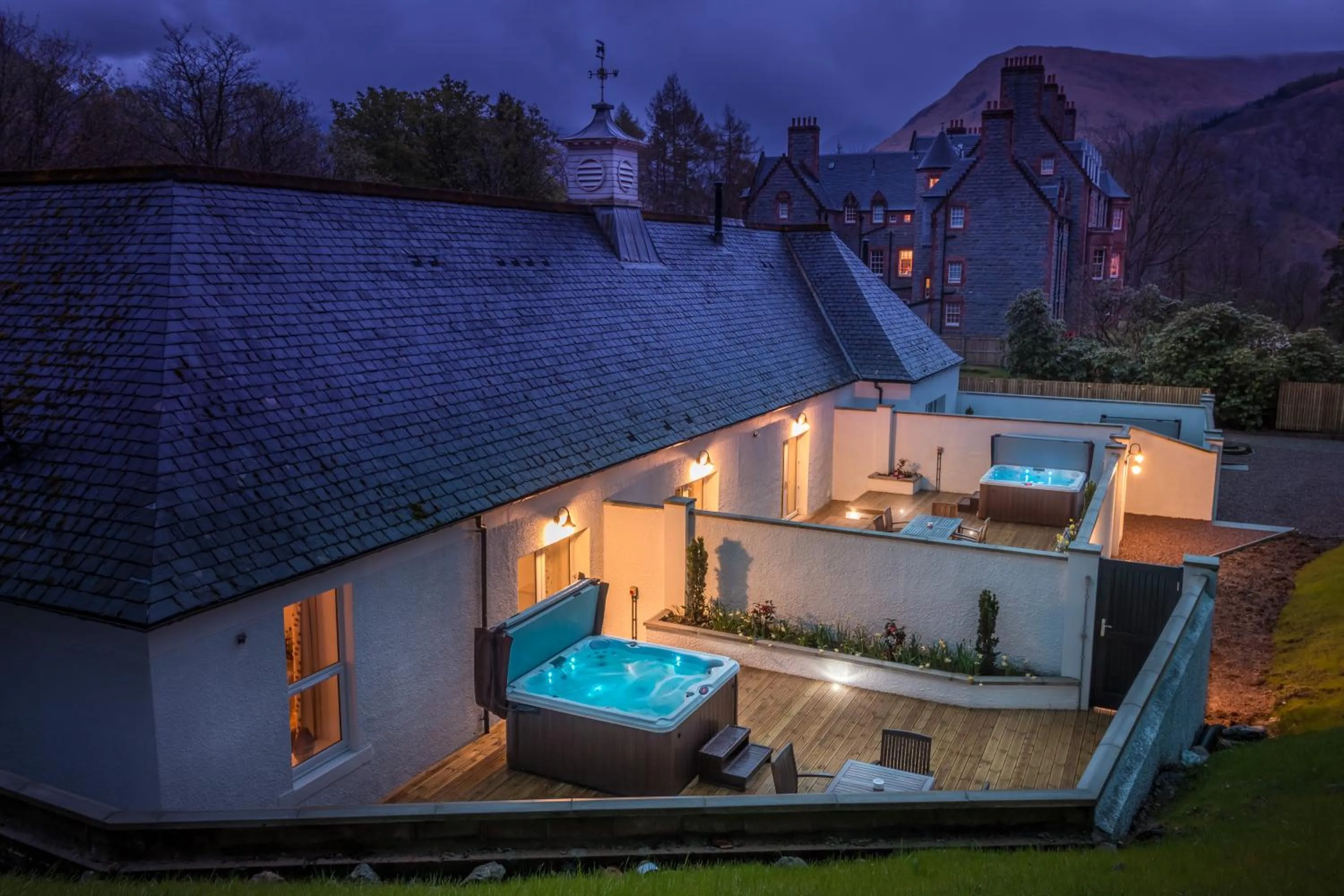 Bird's eye view in Glencoe House