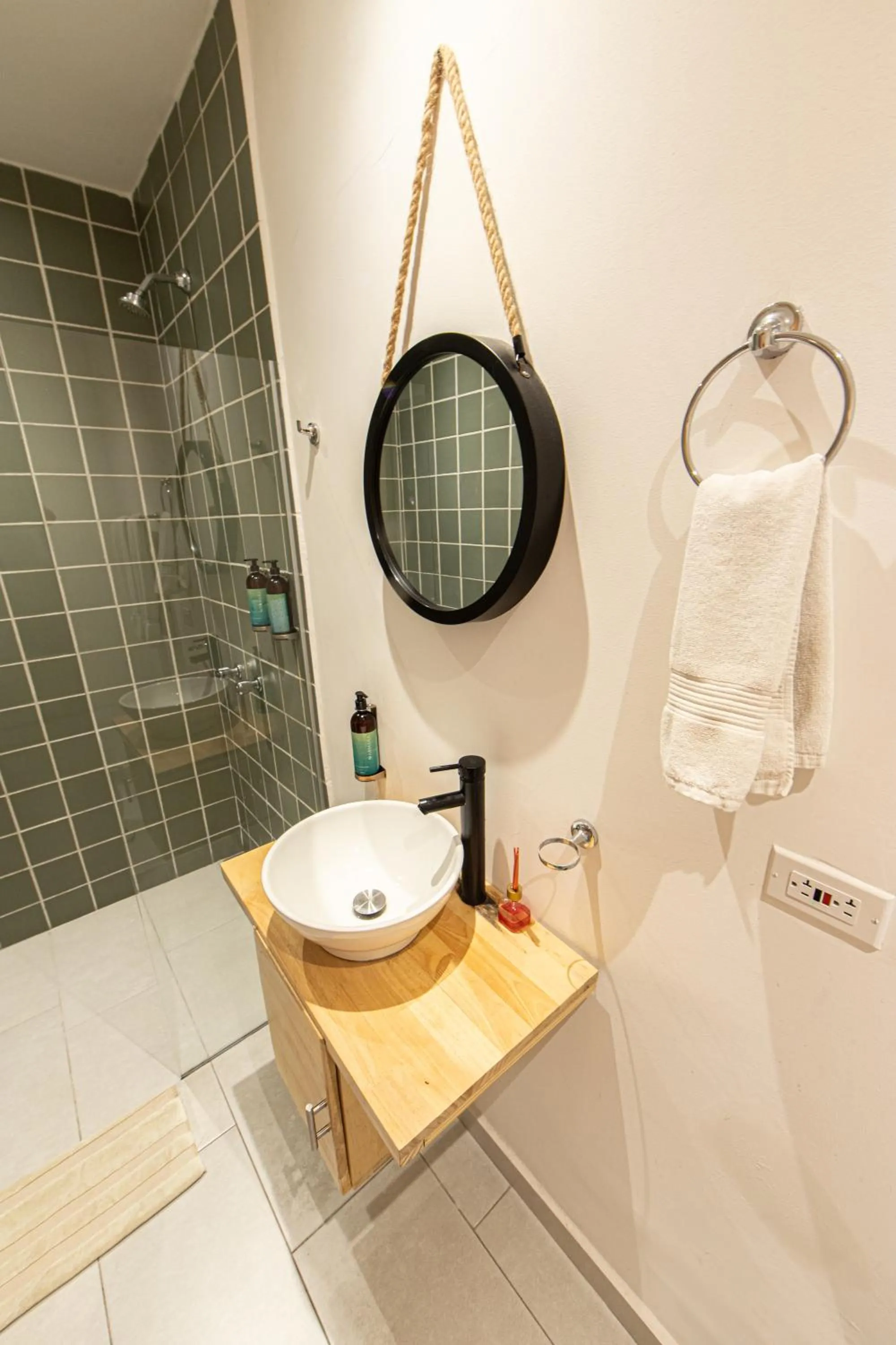 Shower in La Martina Boutique Hotel