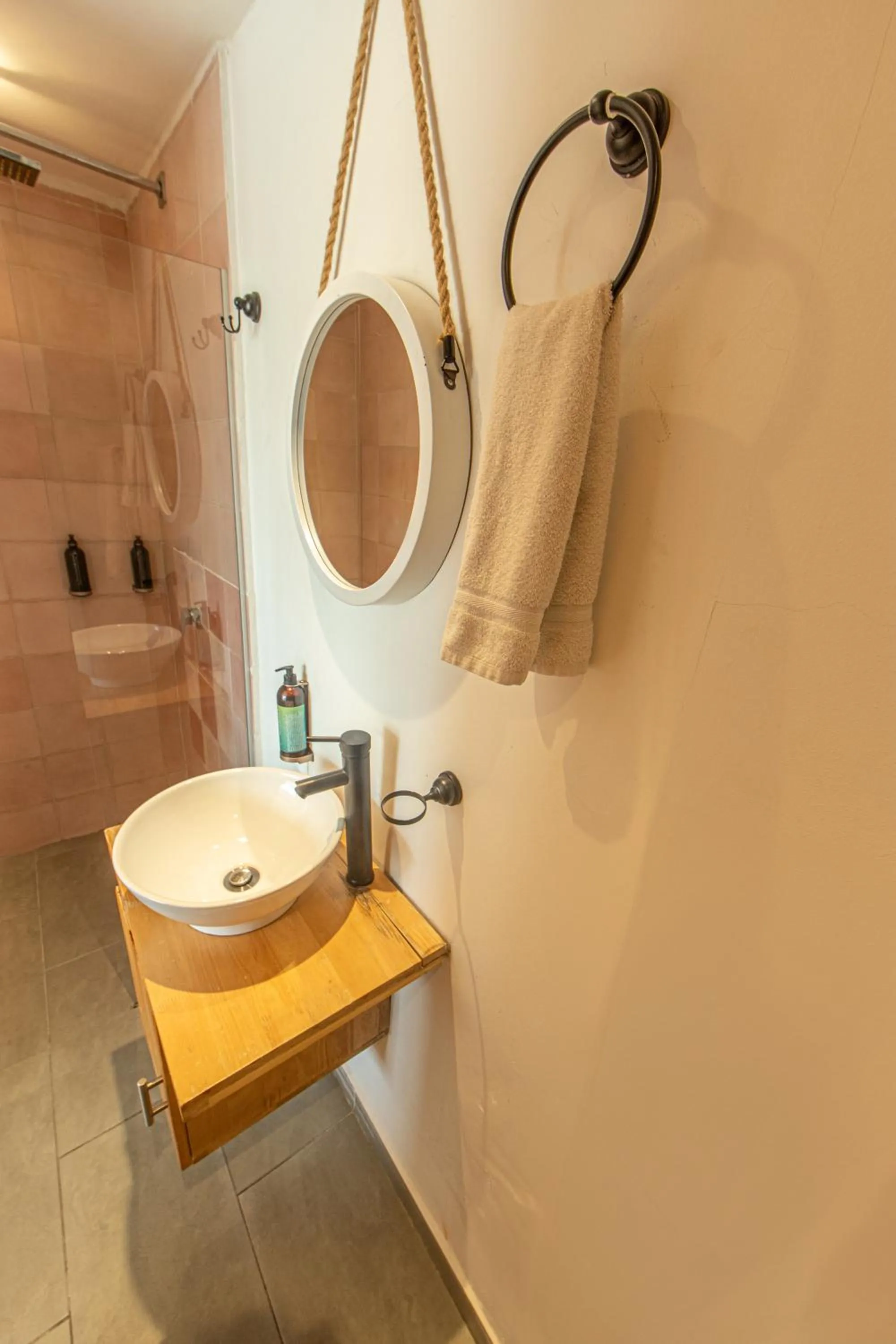 Bathroom in La Martina Boutique Hotel