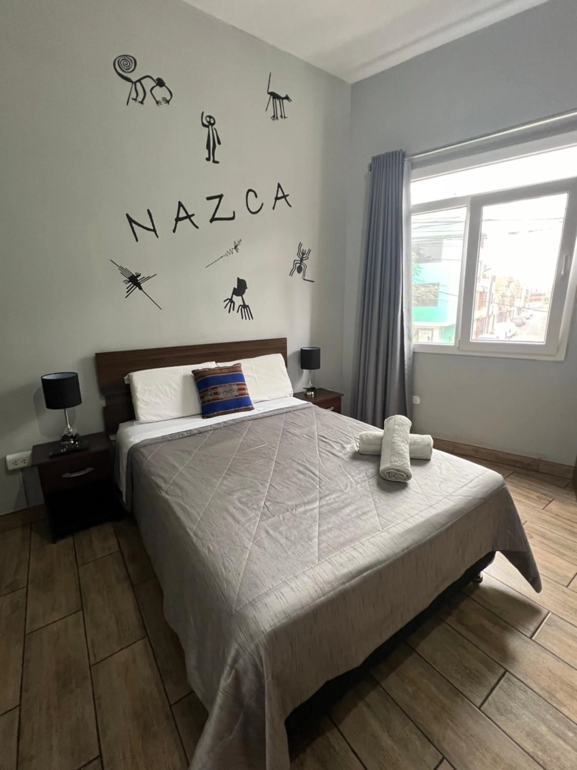 Bed in Lima Airport Tampu