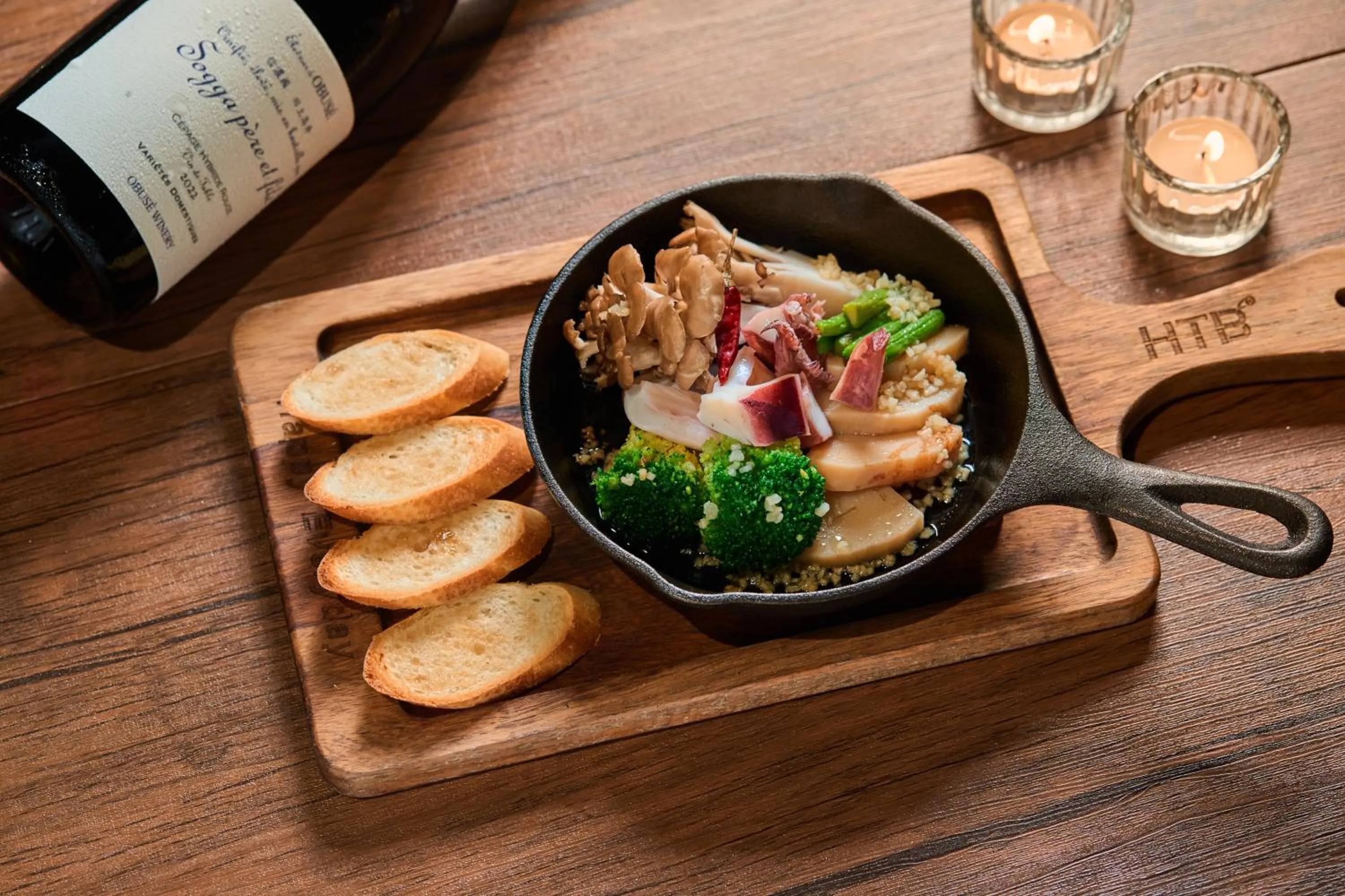 Restaurant/places to eat in BLANC MIYAKOJIMA 旧RuGu Glamping Resort