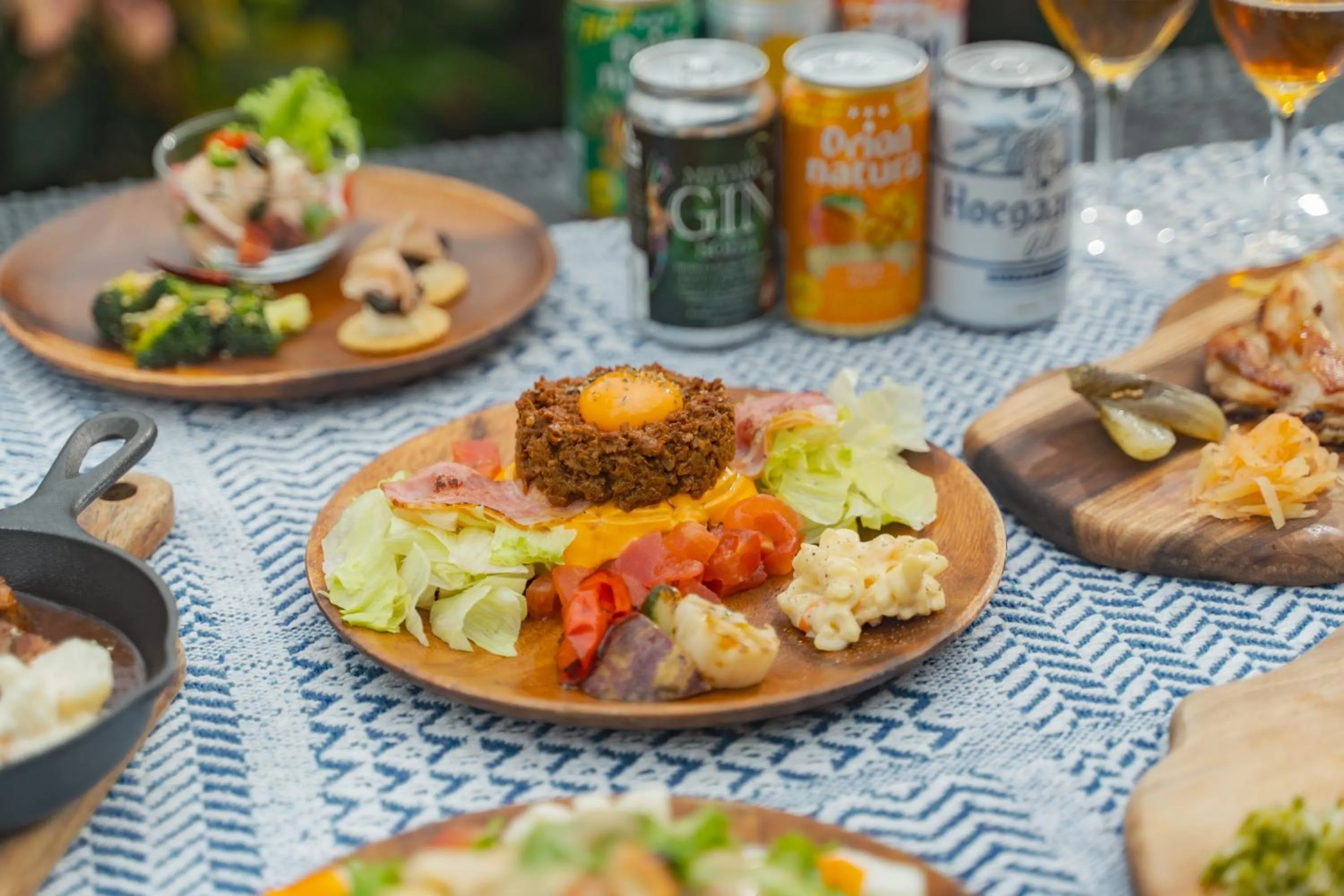 Restaurant/places to eat in BLANC MIYAKOJIMA 旧RuGu Glamping Resort