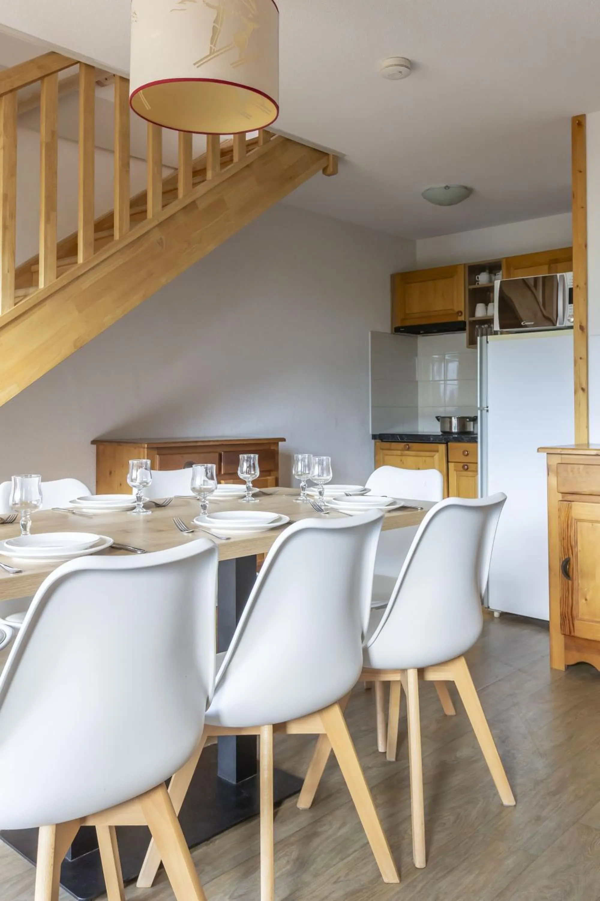 Dining area in Résidence Odalys Les Bergers