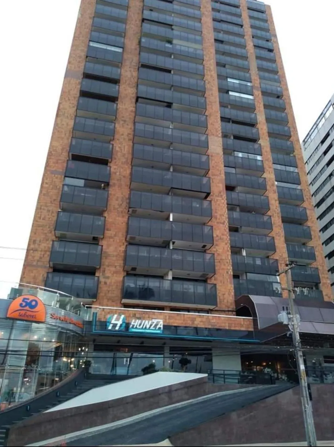 Property building in Iracema Flat 2102 Beira Mar