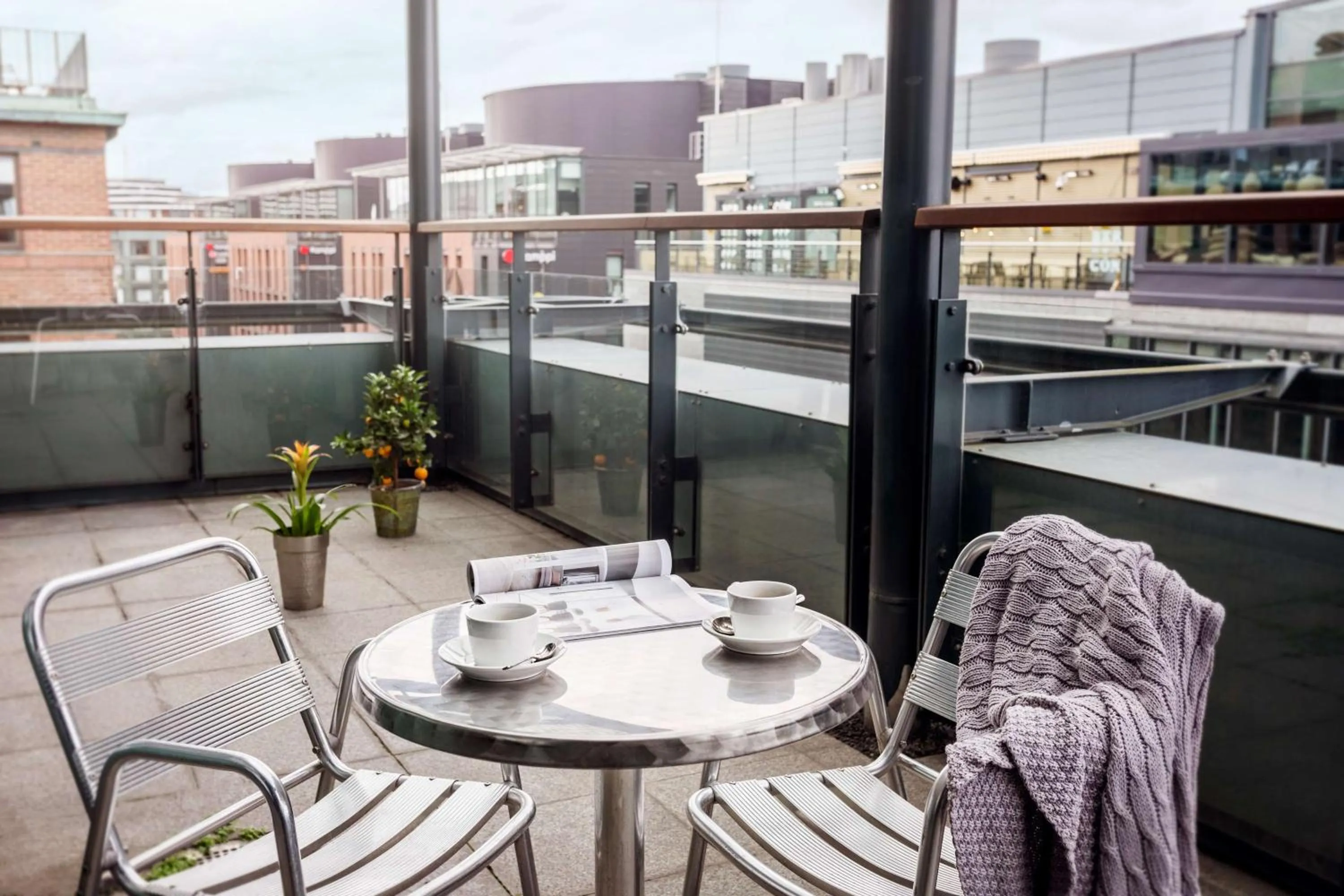 Bedroom in Scandic Simonkenttä